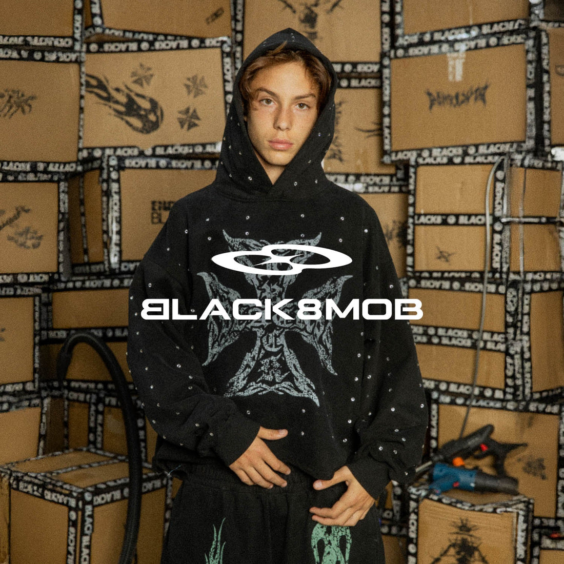 BLACK8MOB