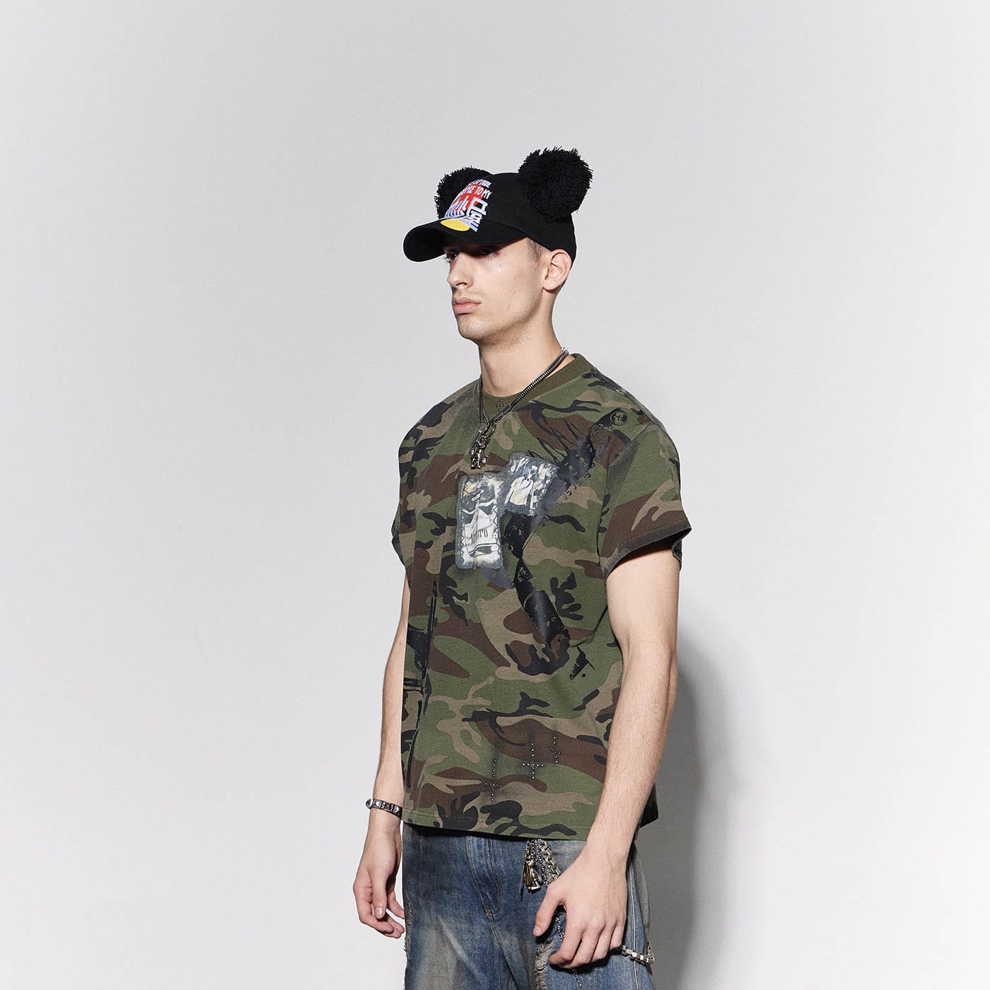 DND4DES Graffiti Camo Rivet T-Shirt