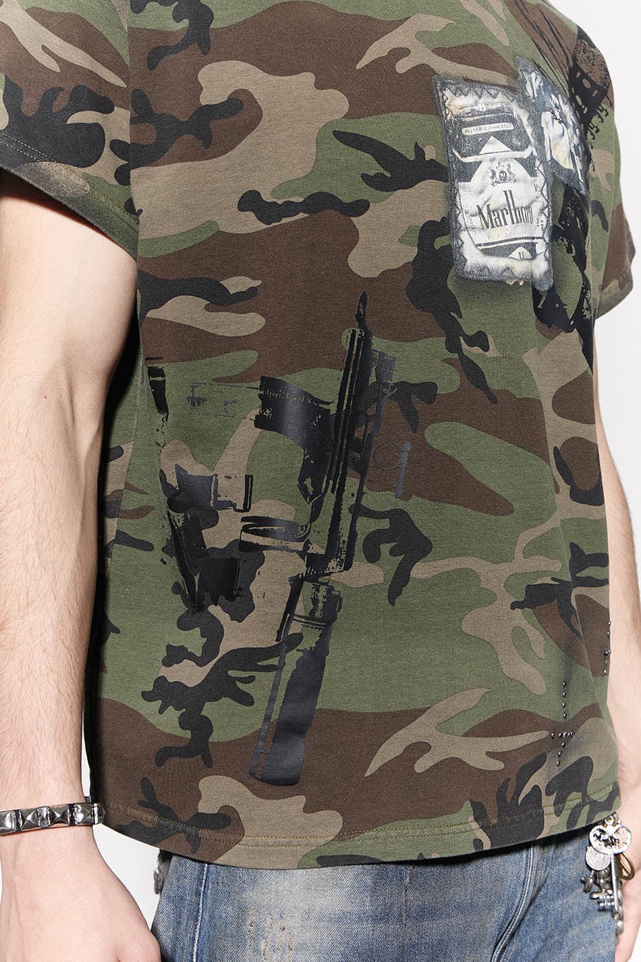 DND4DES Graffiti Camo Rivet T-Shirt