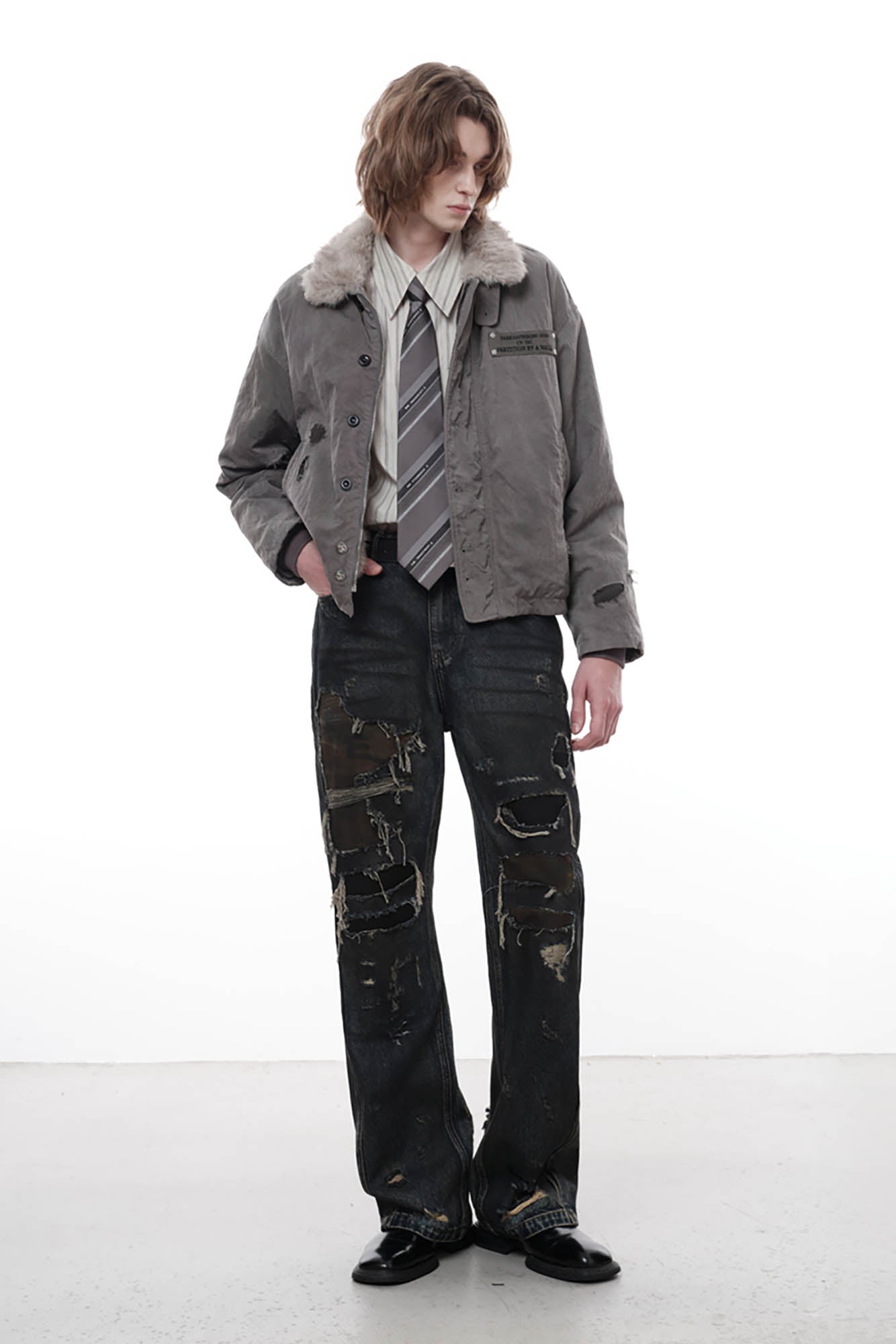FACEONLAB Distressed Heavy Ripped Flared Jeans