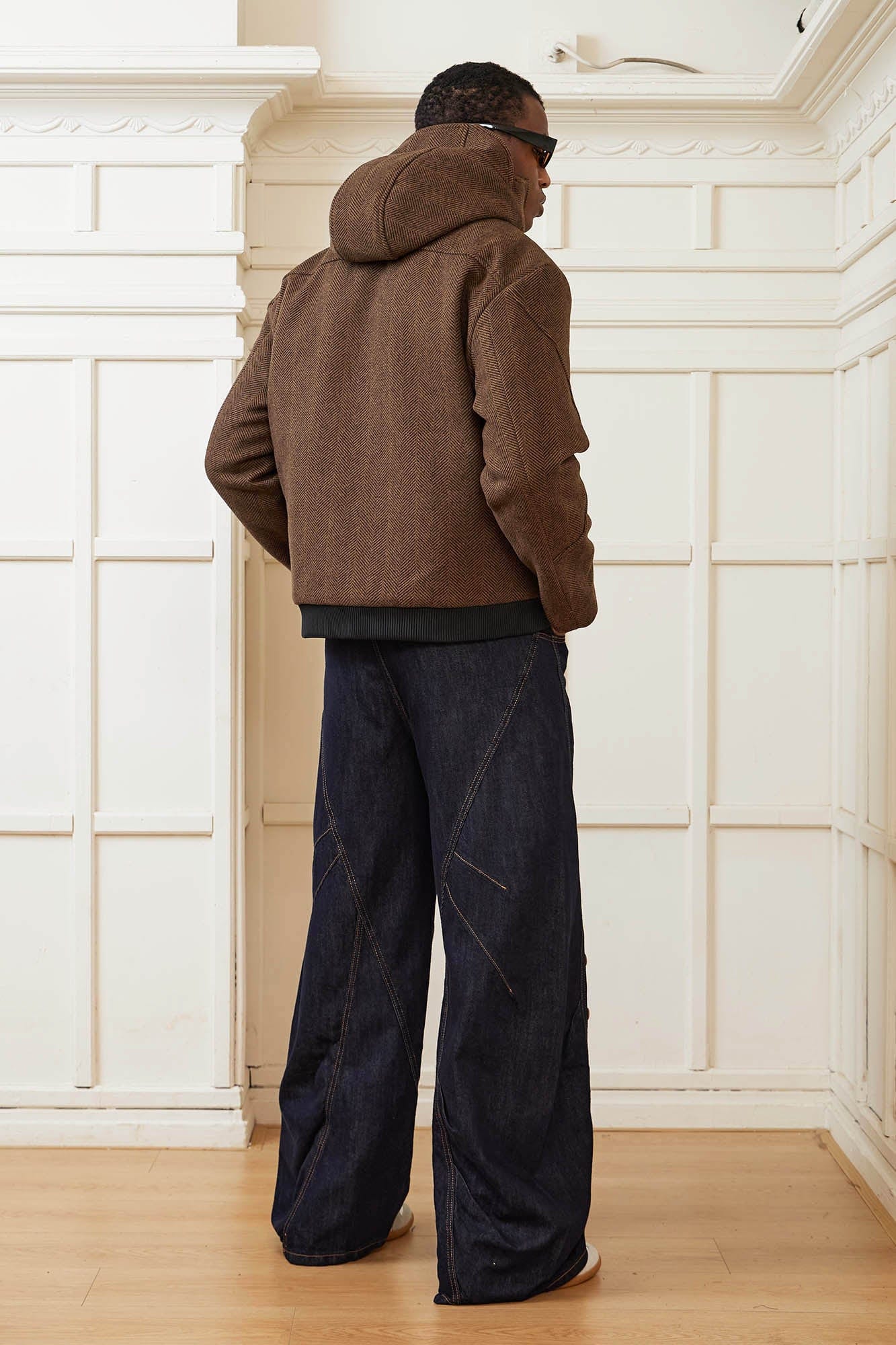 KREATE Button-Trim Flared Jeans
