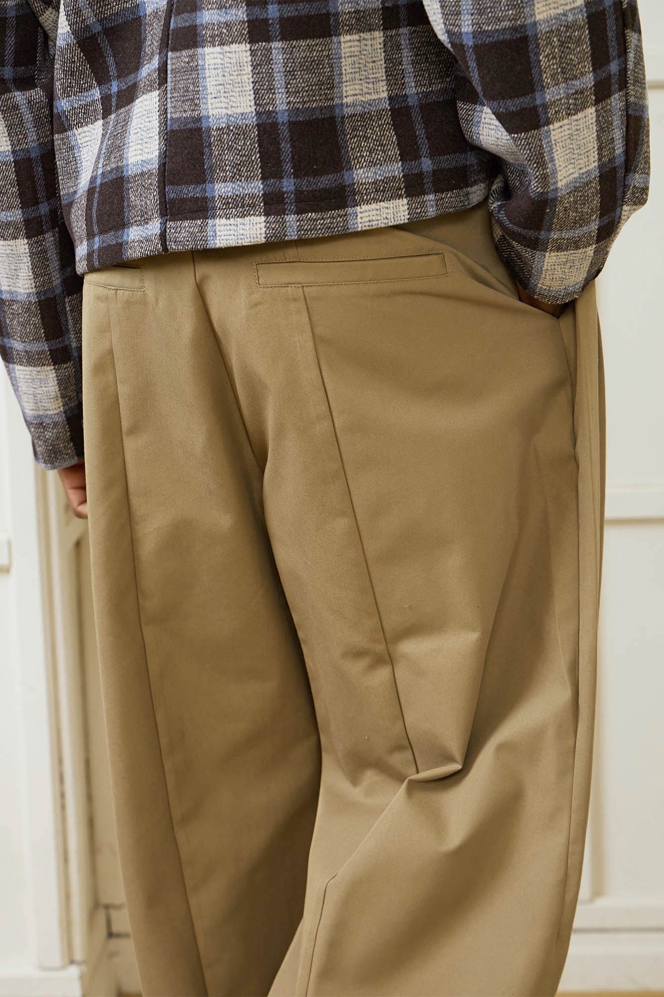 KREATE Crinkled Button-Fly Wide-Leg Pants
