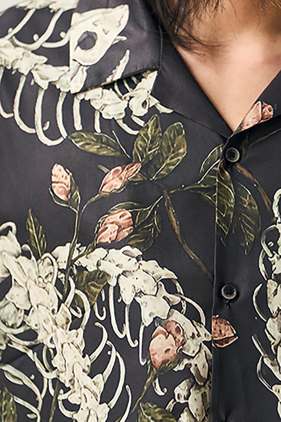 EPIC POETRY Floral Serpent Skeleton Half Shirt