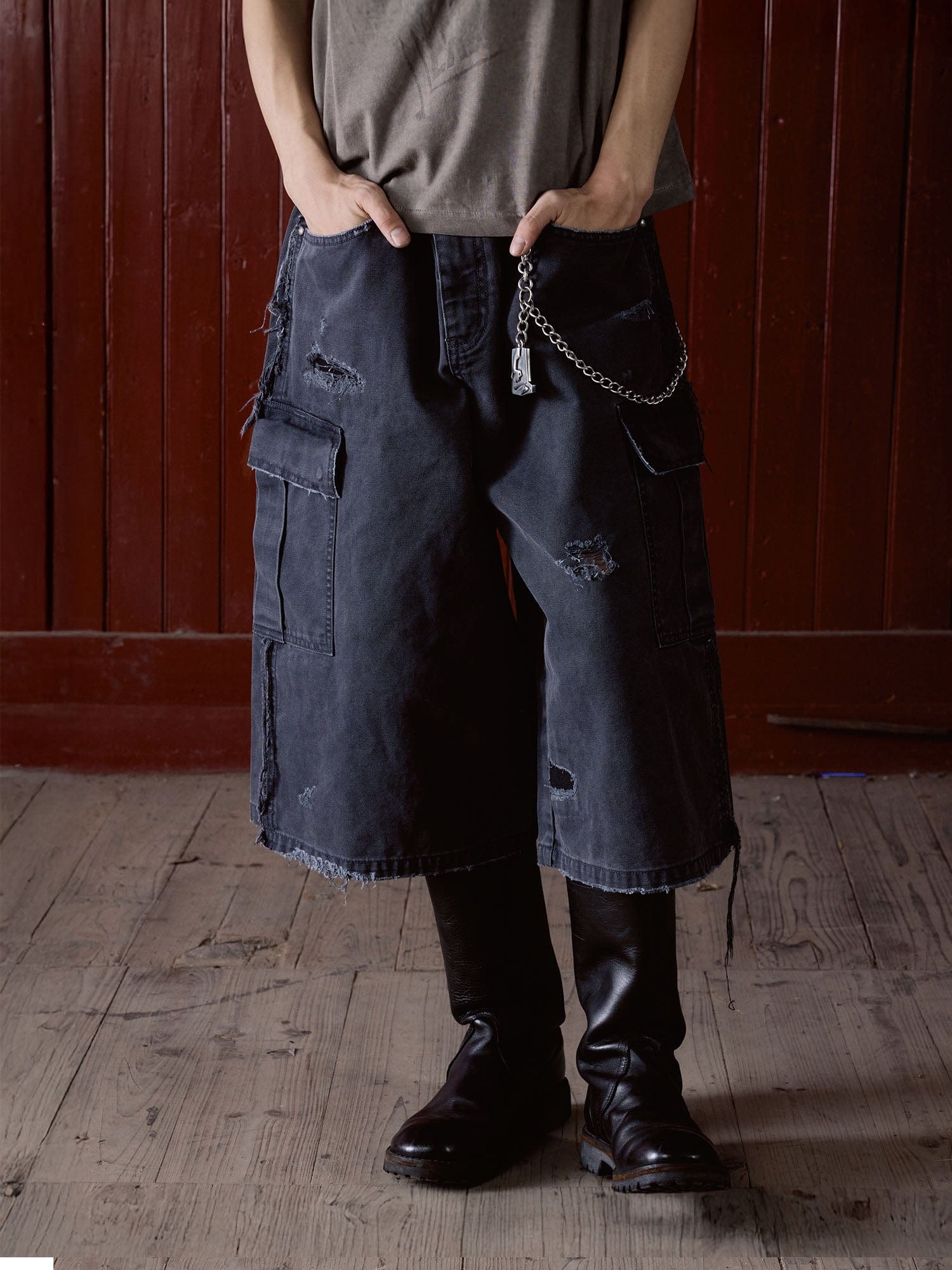 IN EXISTENCE Distressed Multi-Pocket Straight-Leg Cargo Shorts
