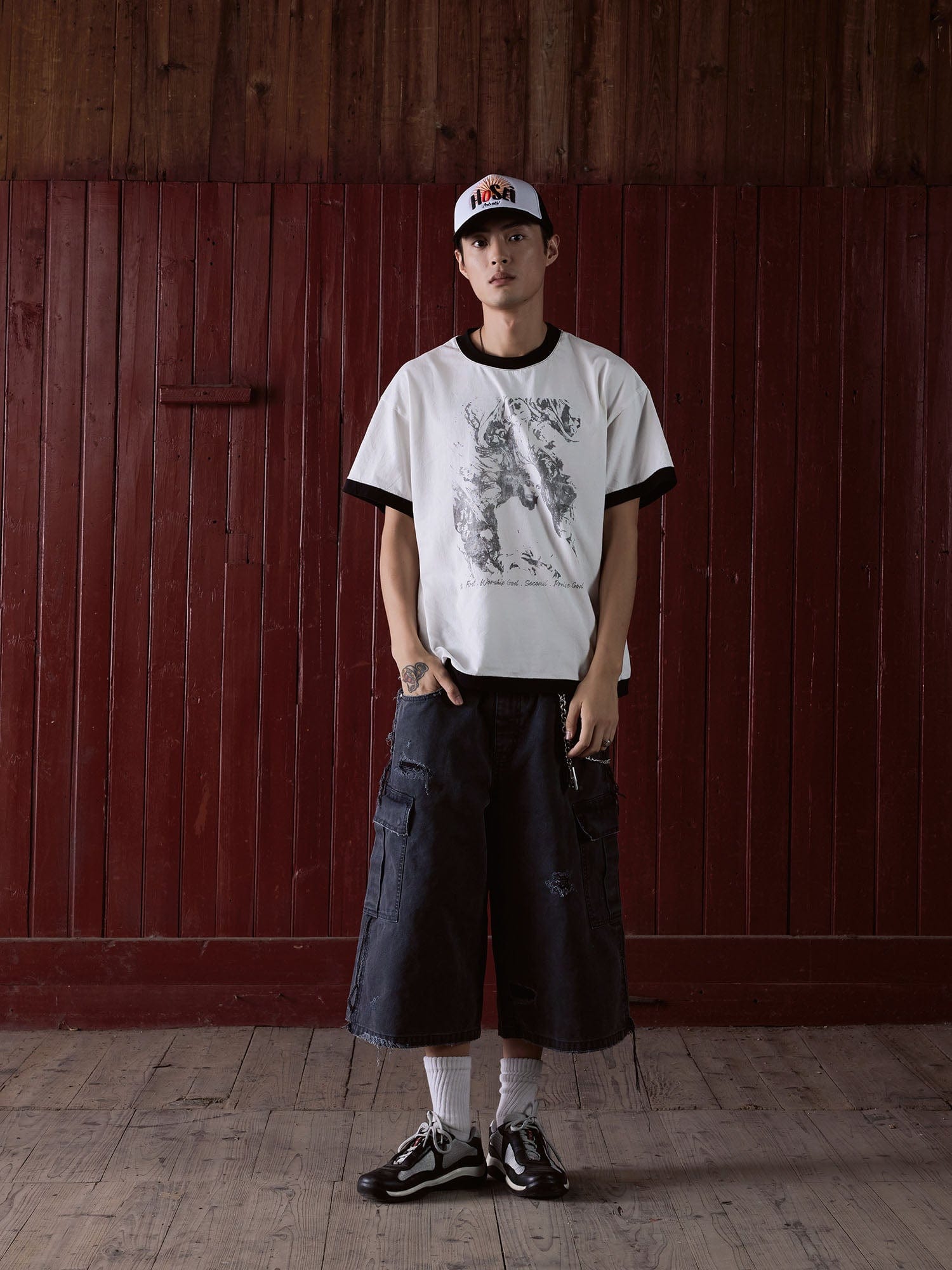 IN EXISTENCE Distressed Multi-Pocket Straight-Leg Cargo Shorts
