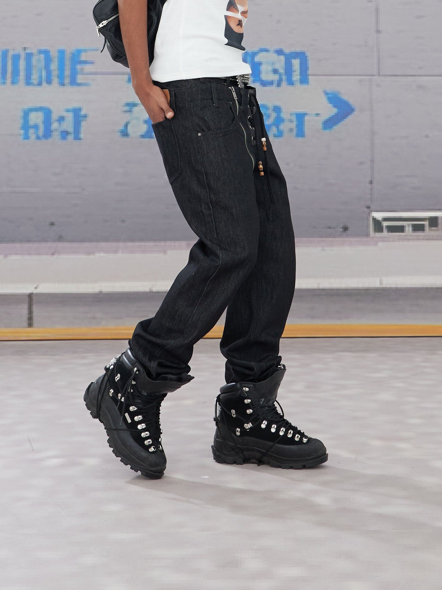DND4DES Slanted Zipper Lace-Up Double-Waistband Raw Jeans