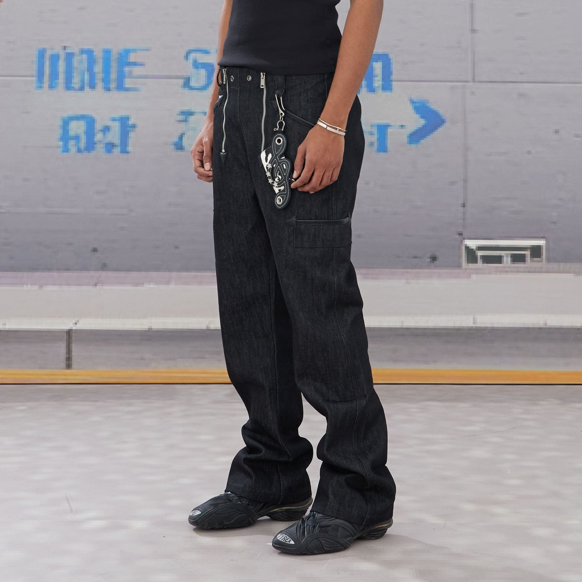 DND4DES Double-Zipper Multi-Pocket Raw Jeans