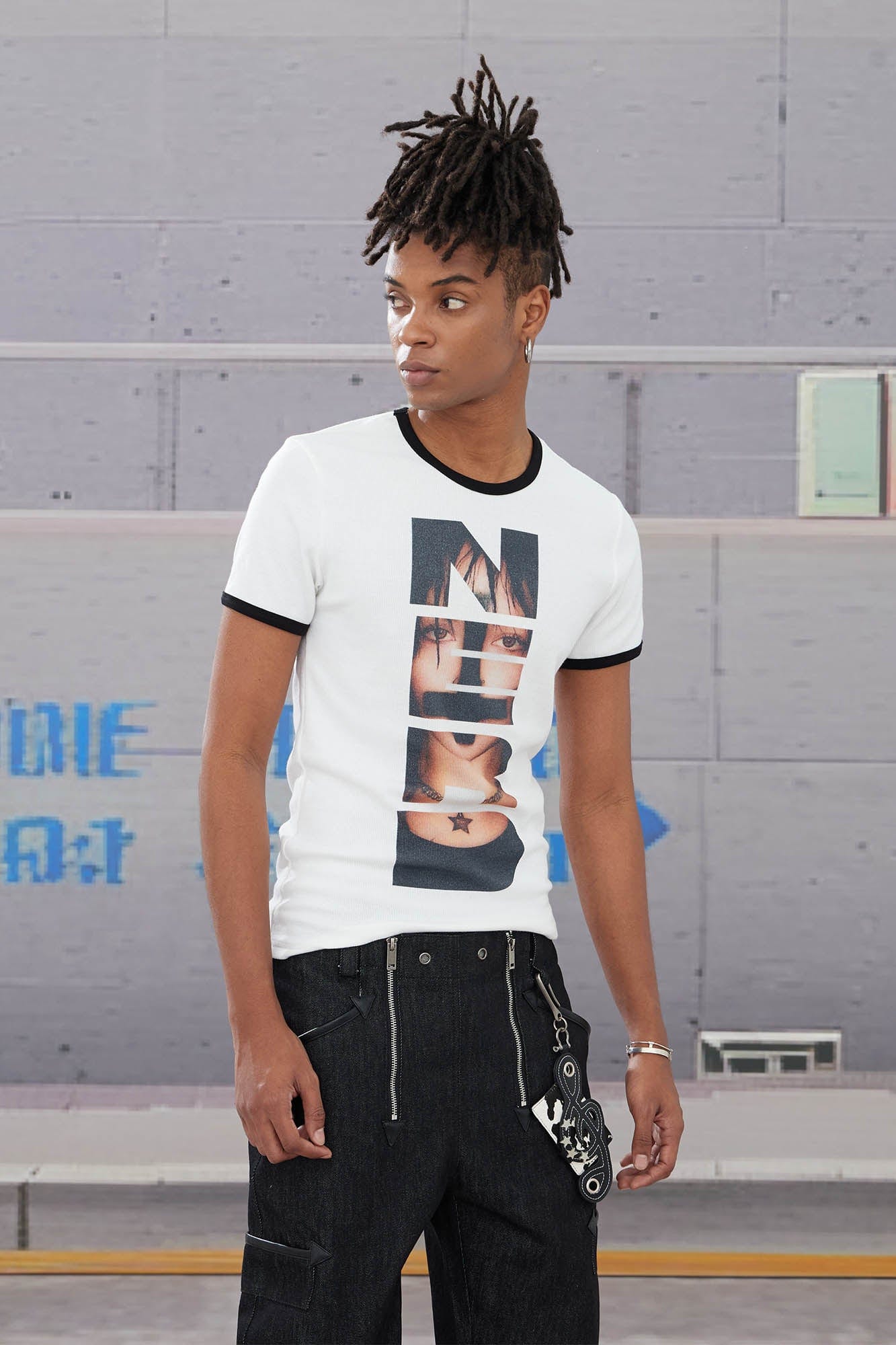 DND4DES Portrait Nerd Graphics Trim T-Shirt