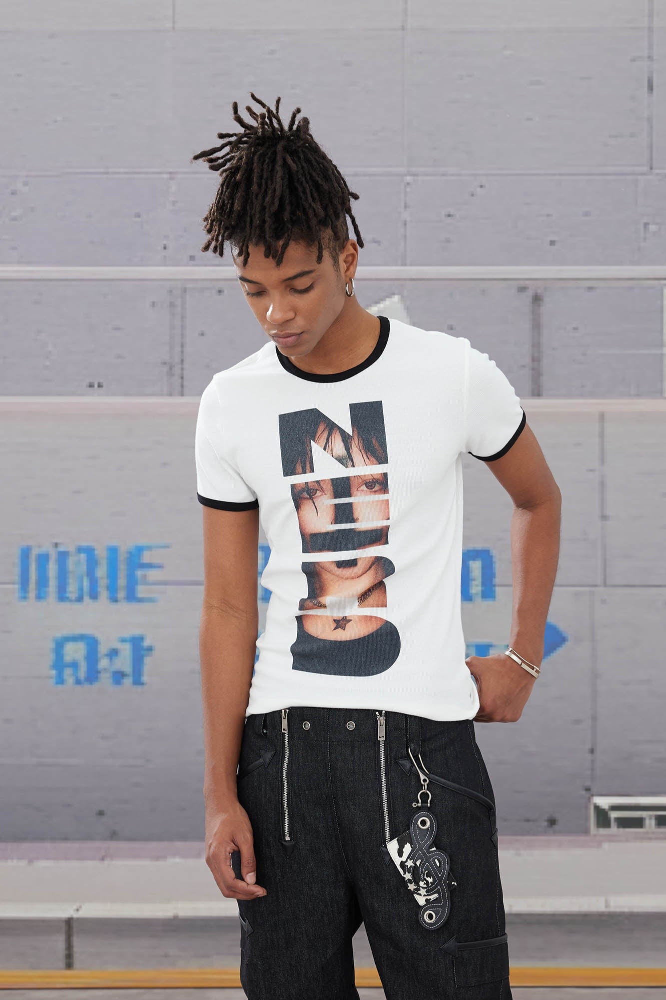 DND4DES Portrait Nerd Graphics Trim T-Shirt