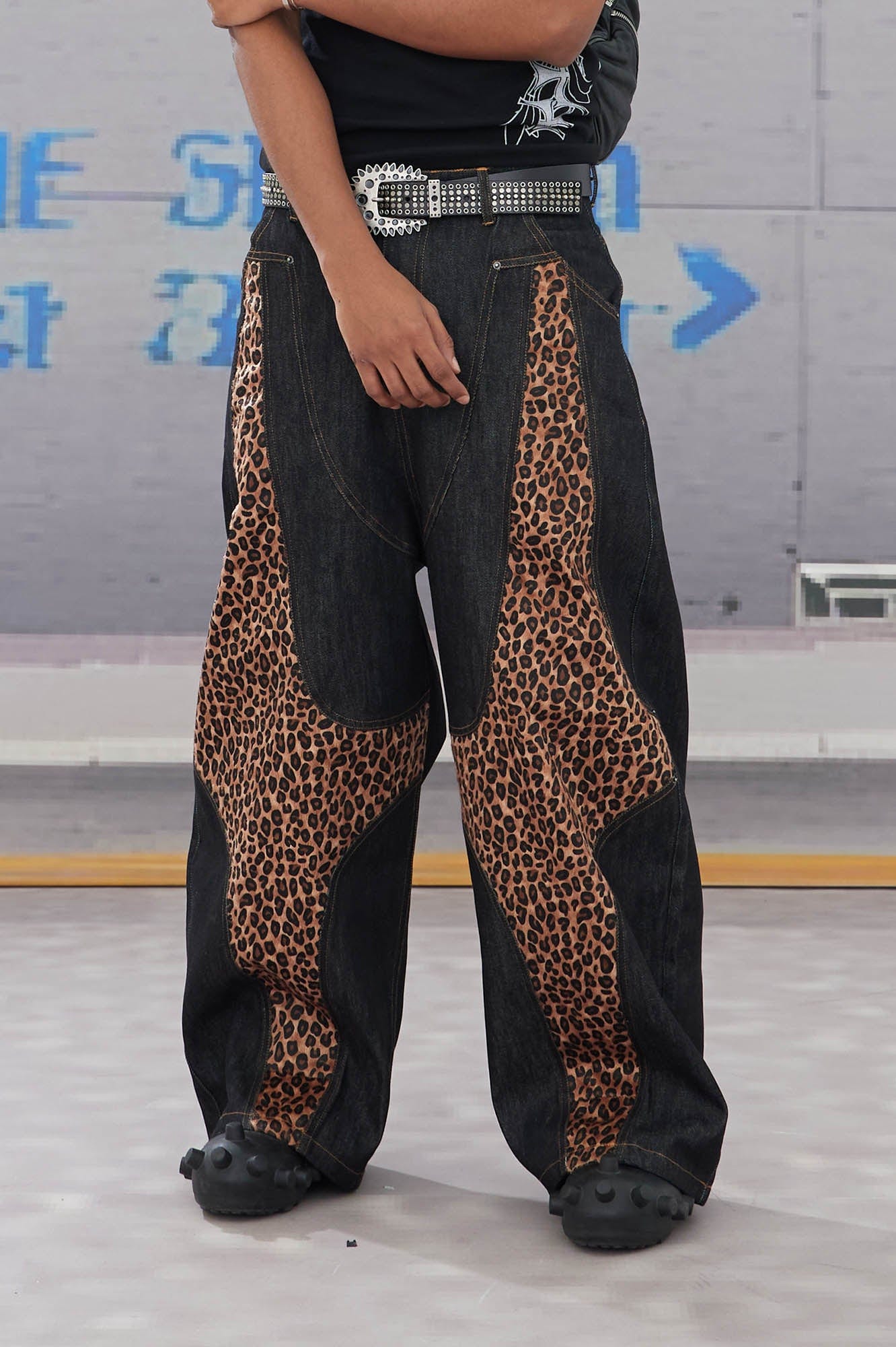 DND4DES Leopard-Paneled Curved Baggy Jeans