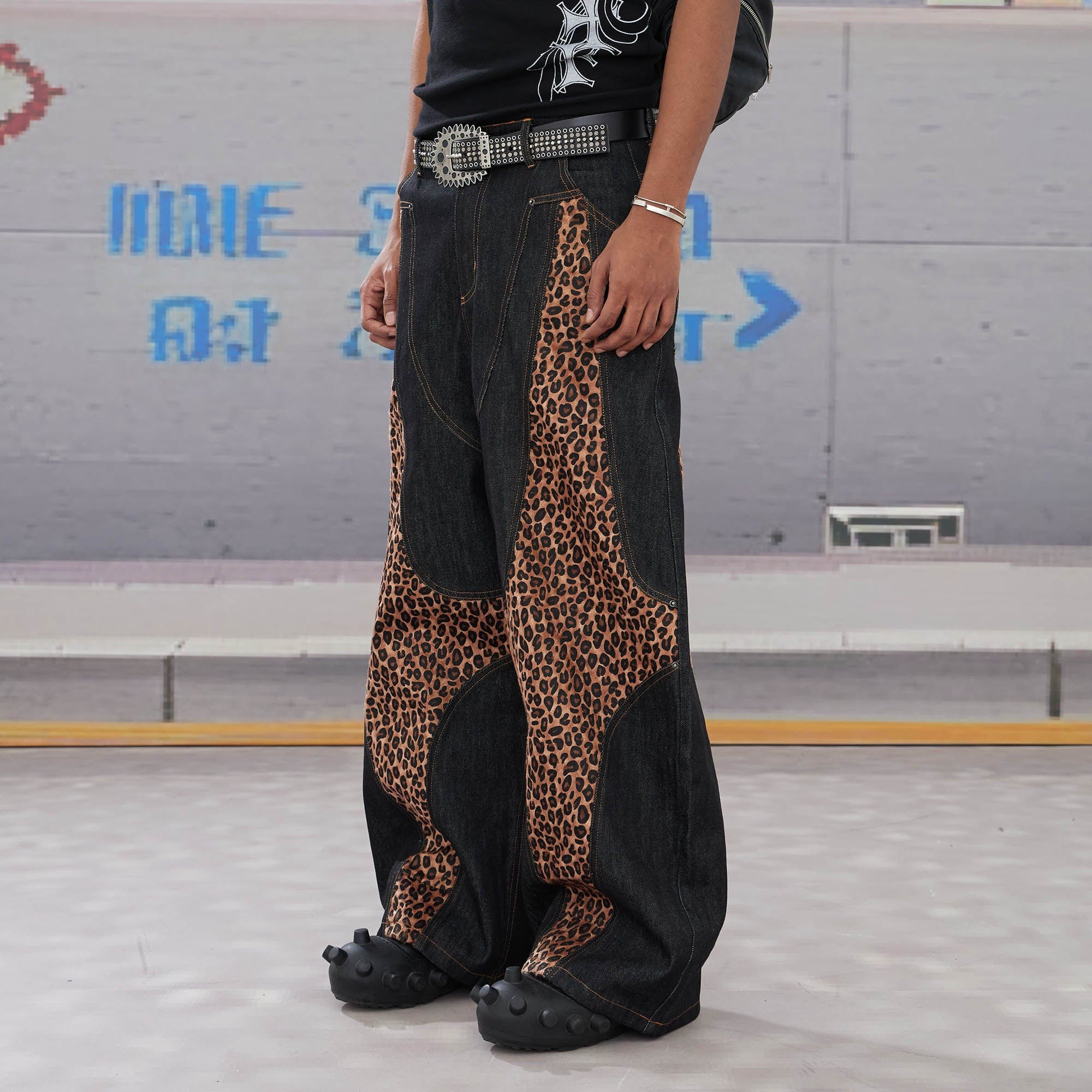 DND4DES Leopard-Paneled Curved Baggy Jeans