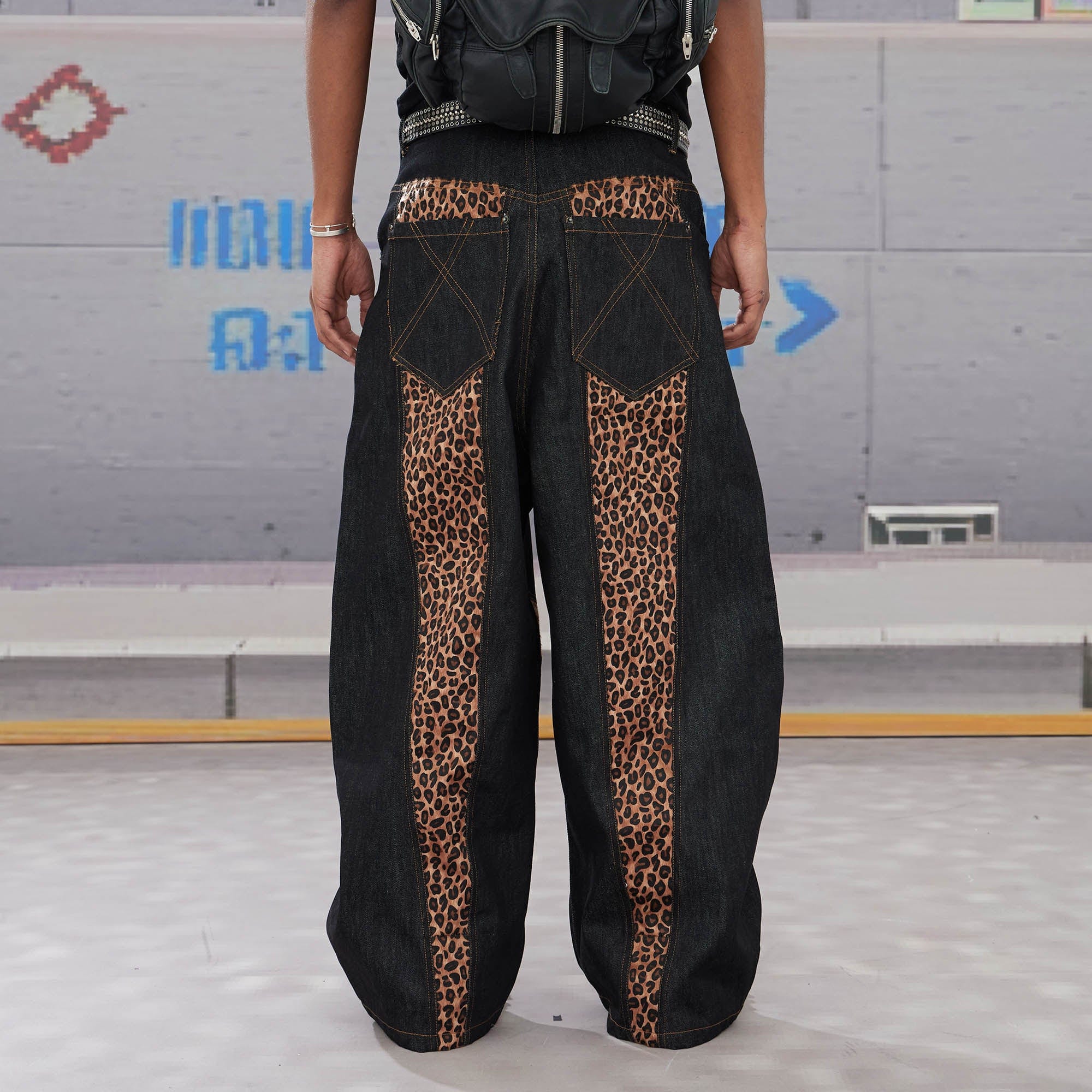 DND4DES Leopard-Paneled Curved Baggy Jeans