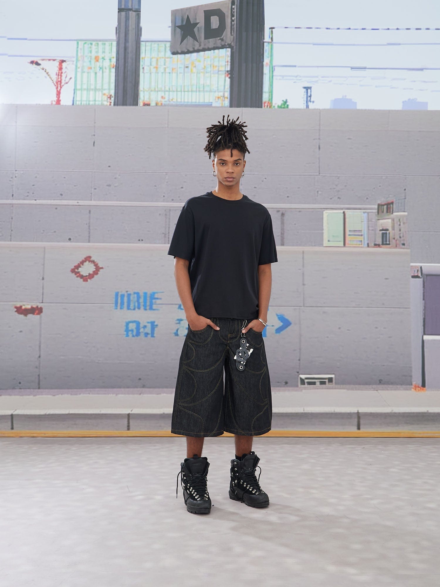 DND4DES Batwing Spliced Double-Waistband Raw Denim Shorts