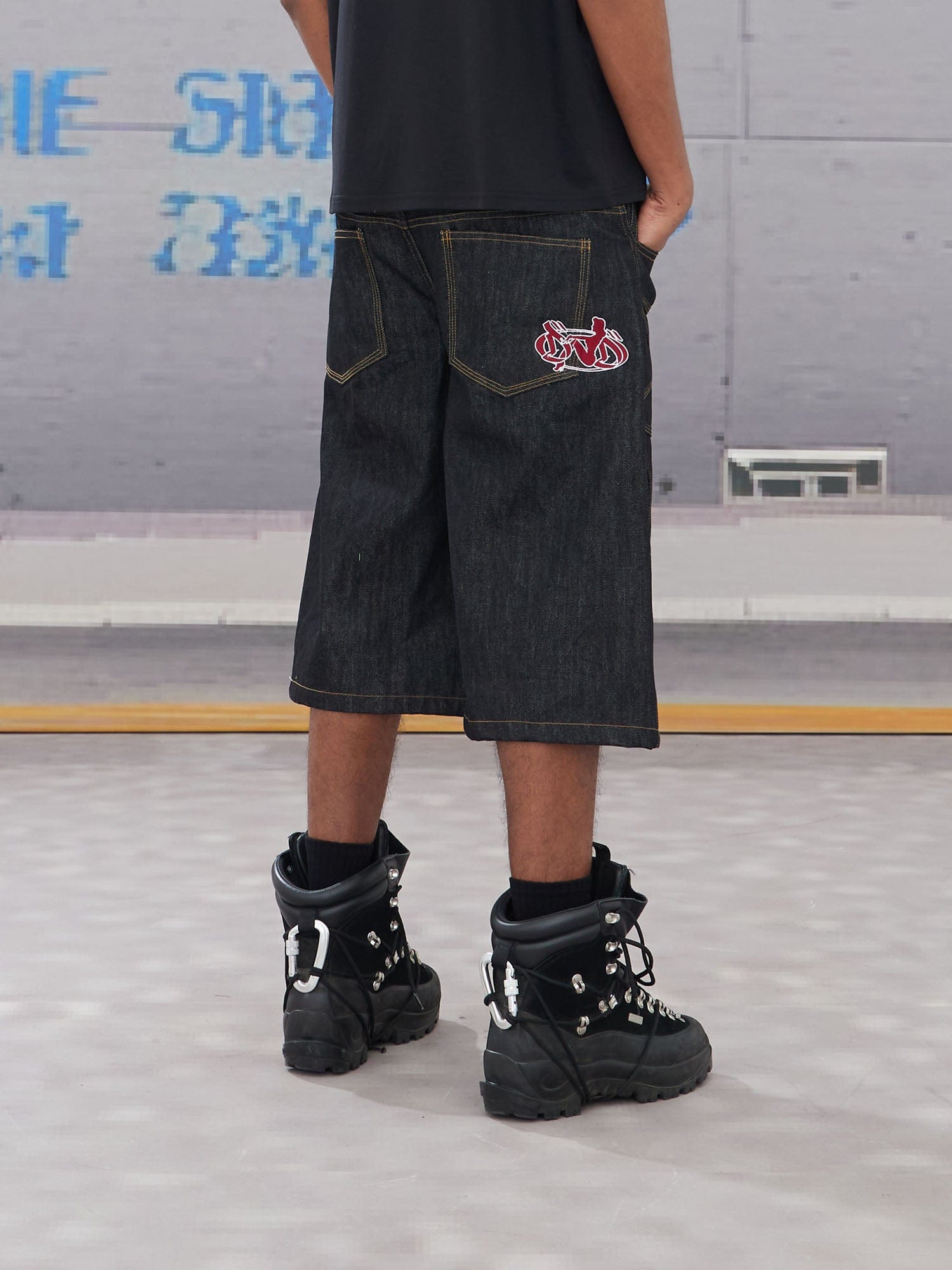 DND4DES Batwing Spliced Double-Waistband Raw Denim Shorts