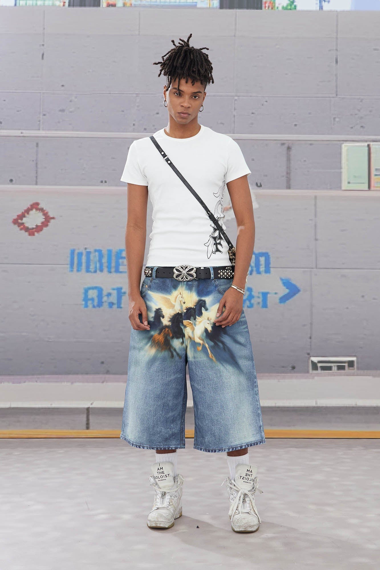 DND4DES Horse Graphics Washed Bermuda Denim Shorts