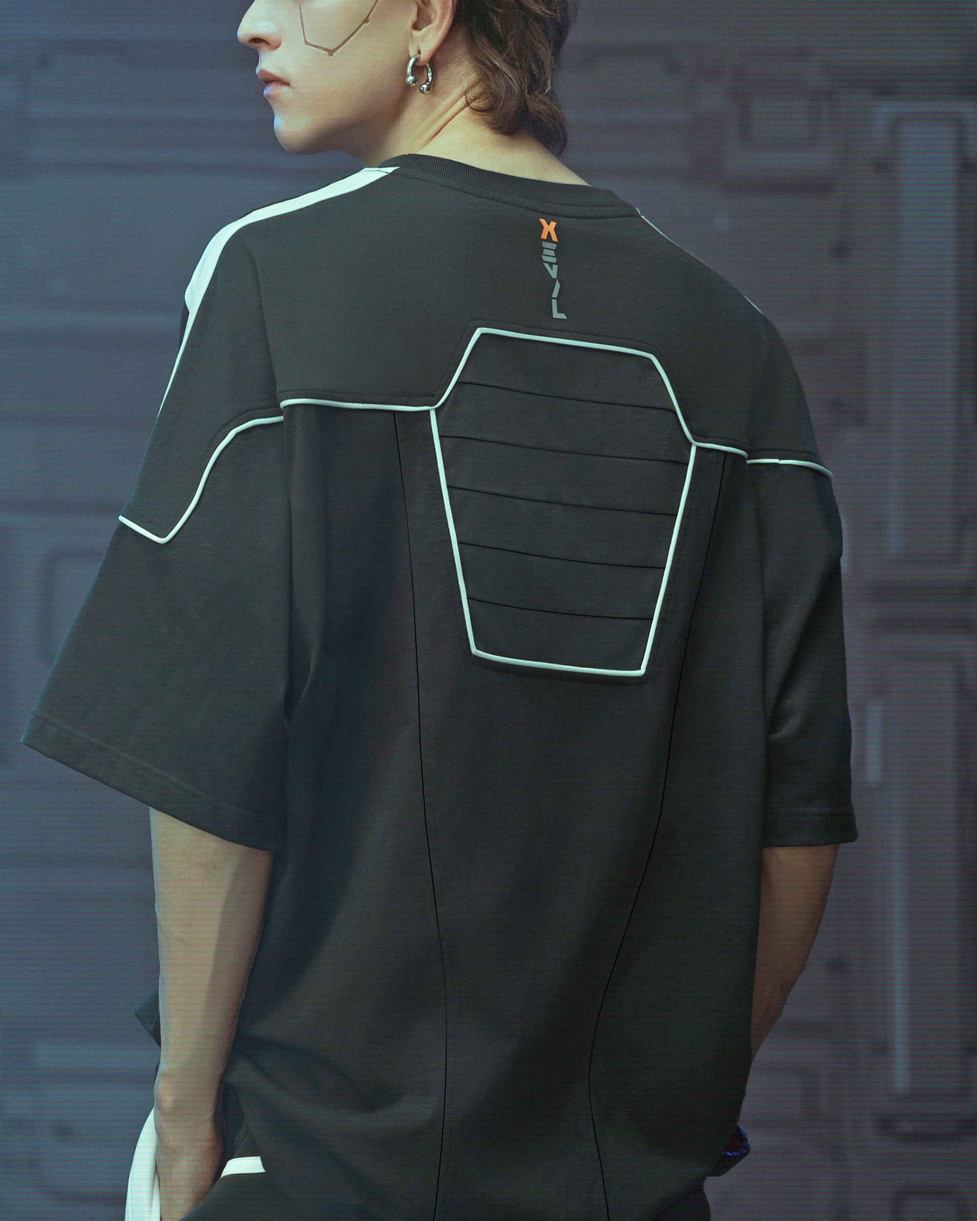 XIPHEVIL Modern Deconstructed Rivet Jersey Black