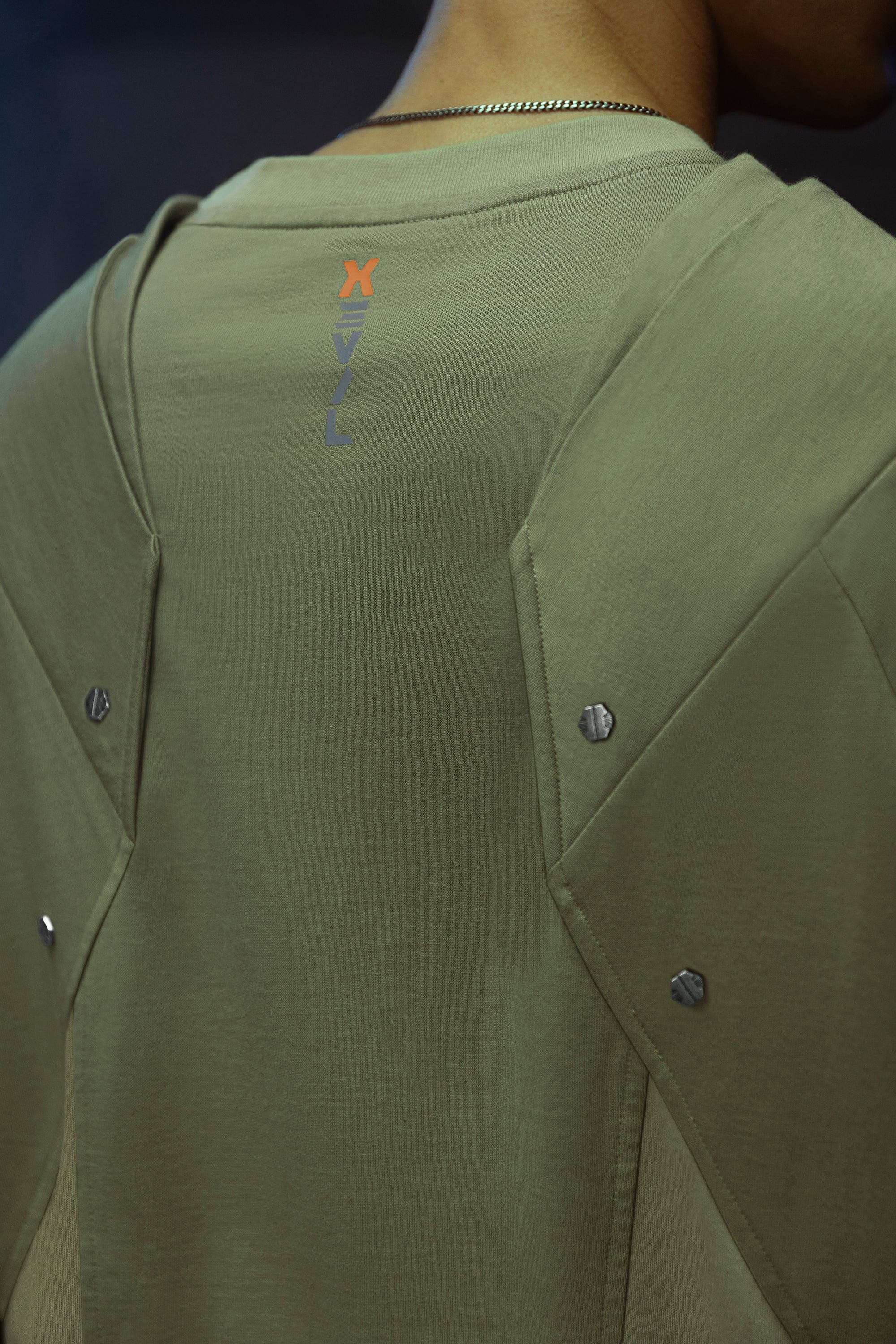 XIPHEVIL Deep Zone Deconstructed Armor Rivet T-Shirt Green