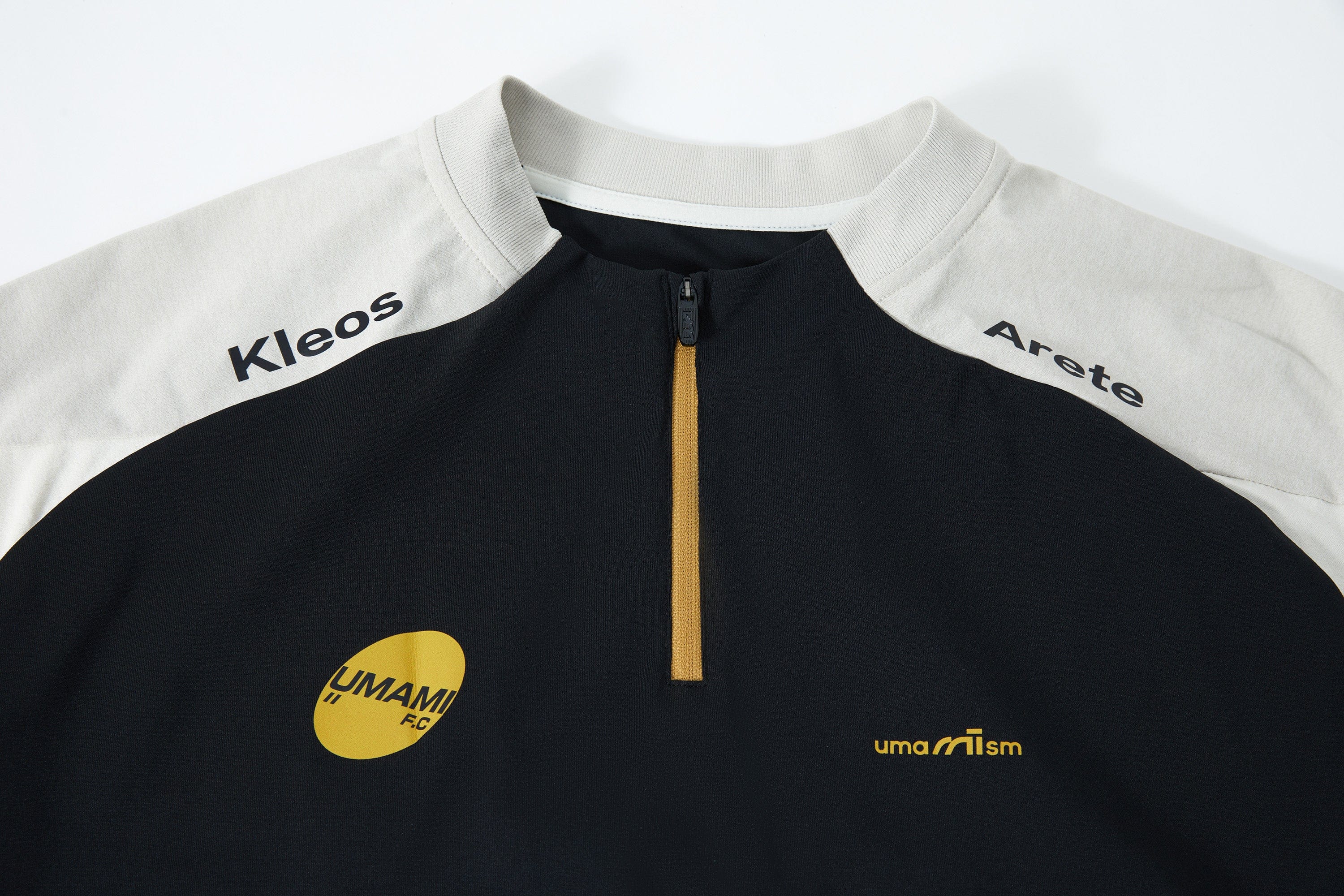 UMAMIISM Contrast Half-Zip Quick-Dry Training Jersey