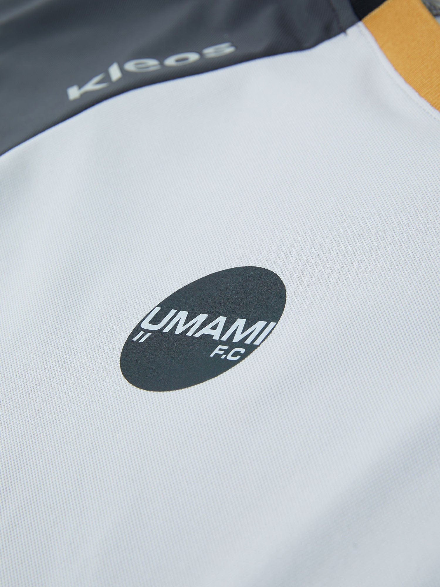 UMAMIISM Contrast Half-Zip Quick-Dry T-Shirt
