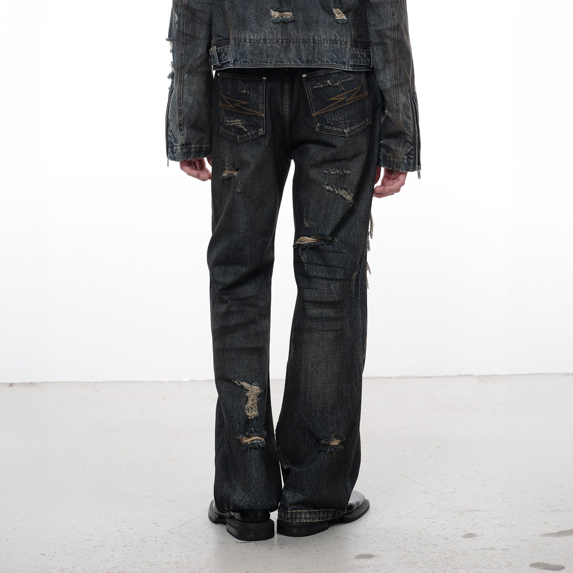 FACEONLAB Distressed Heavy Ripped Flared Jeans