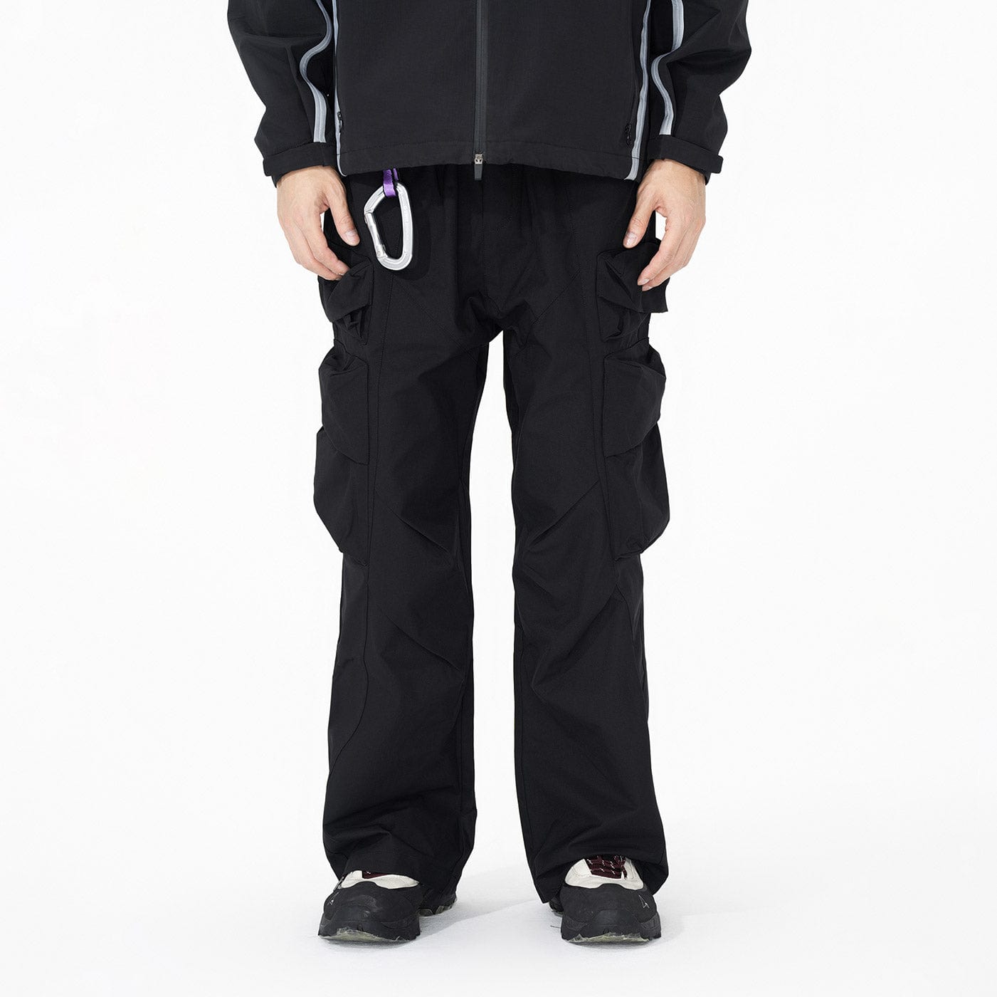 ENSHADOWER Big Pockets Crinkled Oversized Cargo Pants