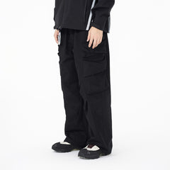 ENSHADOWER Big Pockets Crinkled Oversized Cargo Pants