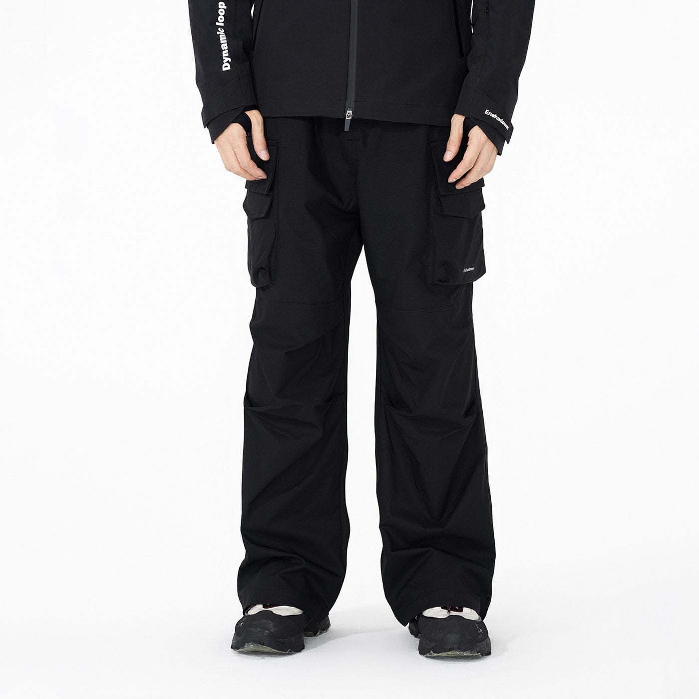 ENSHADOWER Big Pockets Crinkled Straight Pants