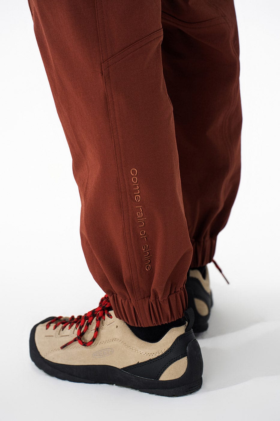 ENSHADOWER Crinkled & Pleated Zipper Jogger