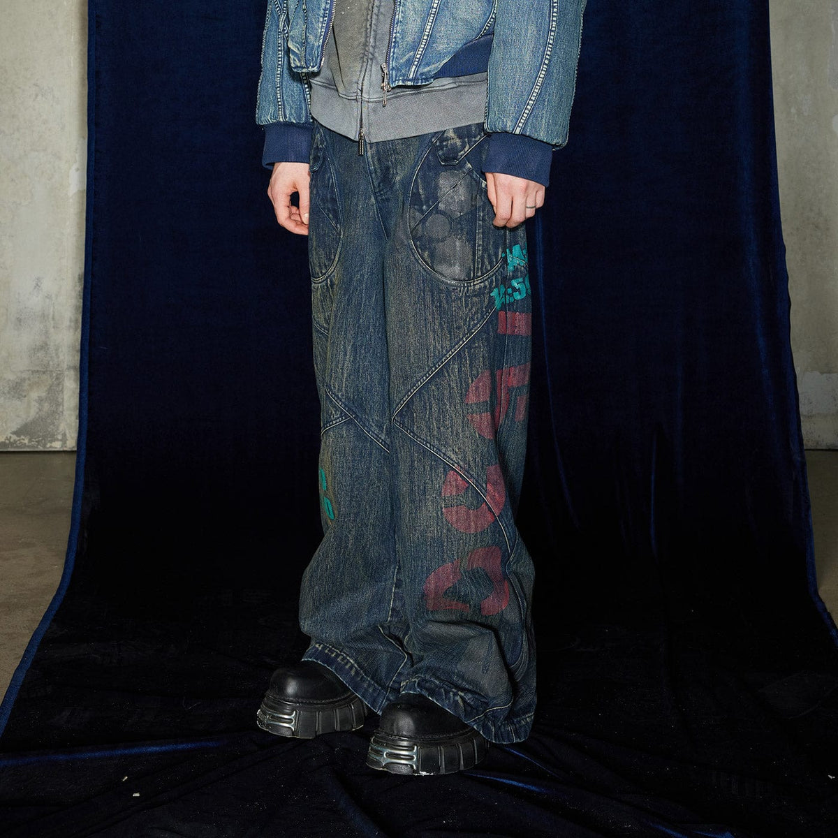 DND4DES Spliced Graffiti Wide-Leg Jeans