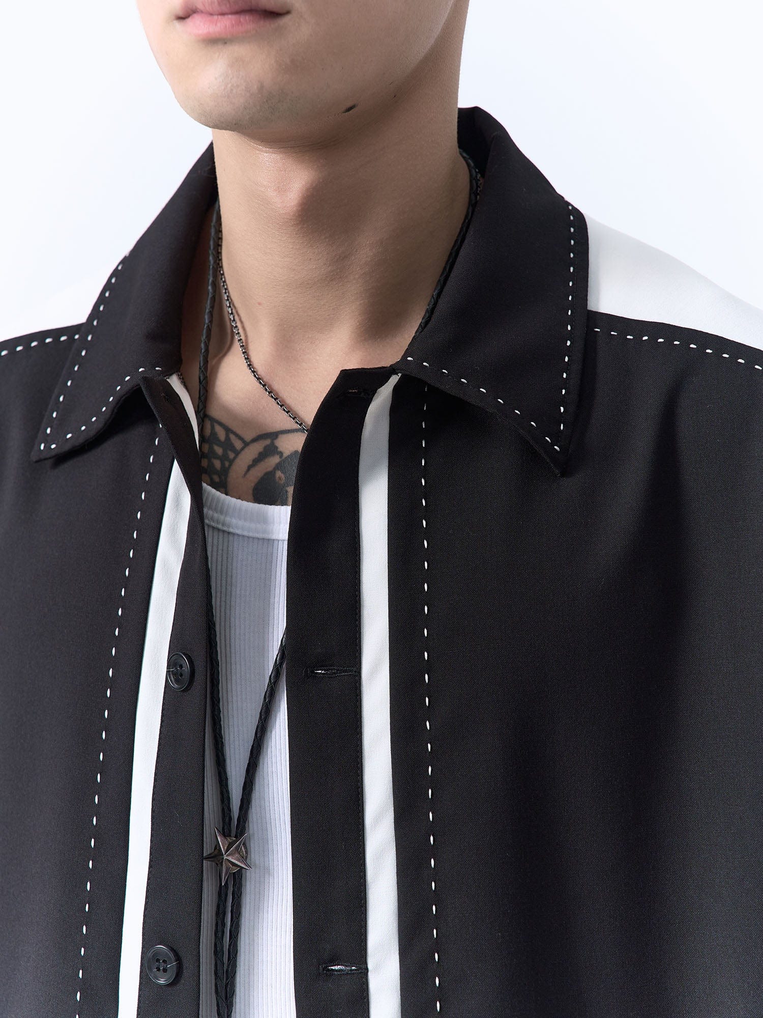 IN EXISTENCE Contrast-Panel Stitch Half Shirt