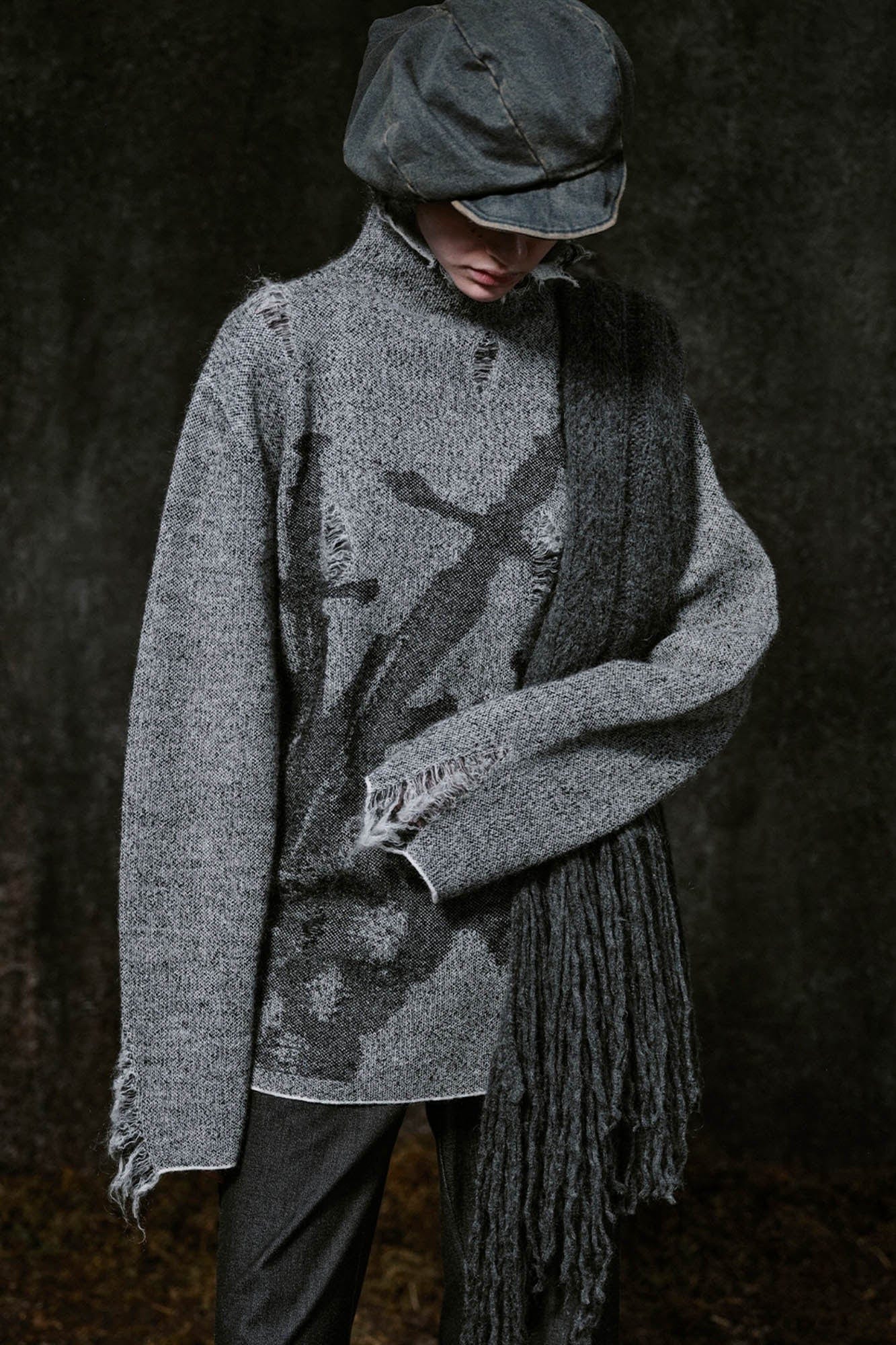 ILNya Nieternite Nifutur Distressed Sword Graphics High-Neck Sweater