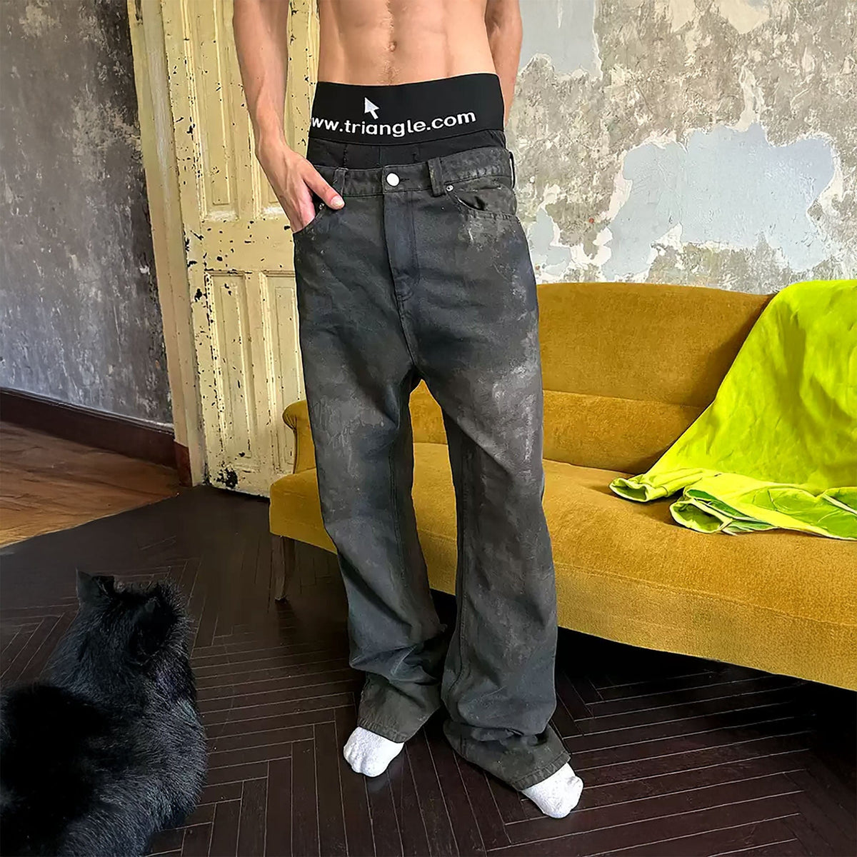 TRIANGLE PROJECT Dirty-Washed Paint-Splattered Straight-Leg Denim Pants