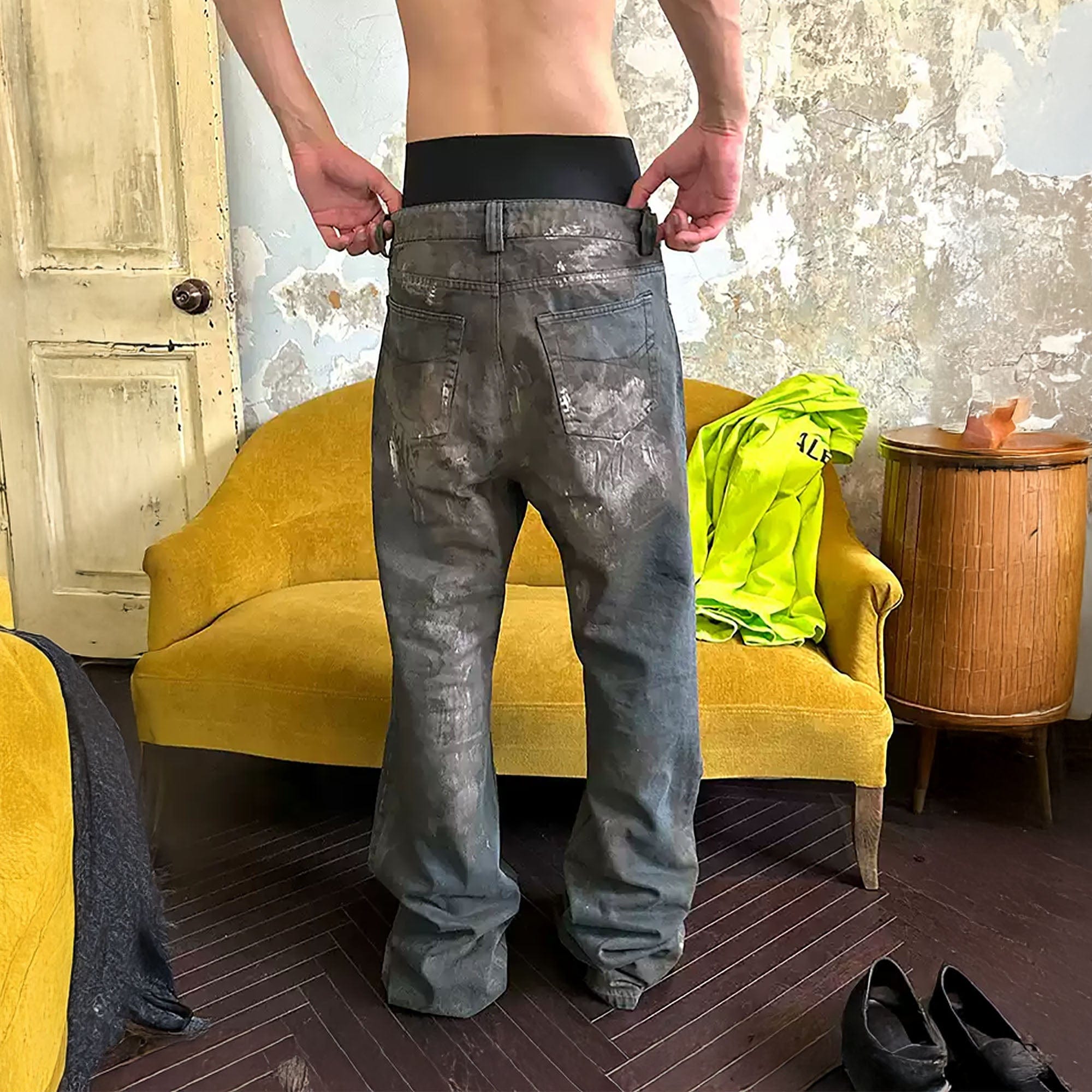 TRIANGLE PROJECT Dirty-Washed Paint-Splattered Straight-Leg Denim Pants