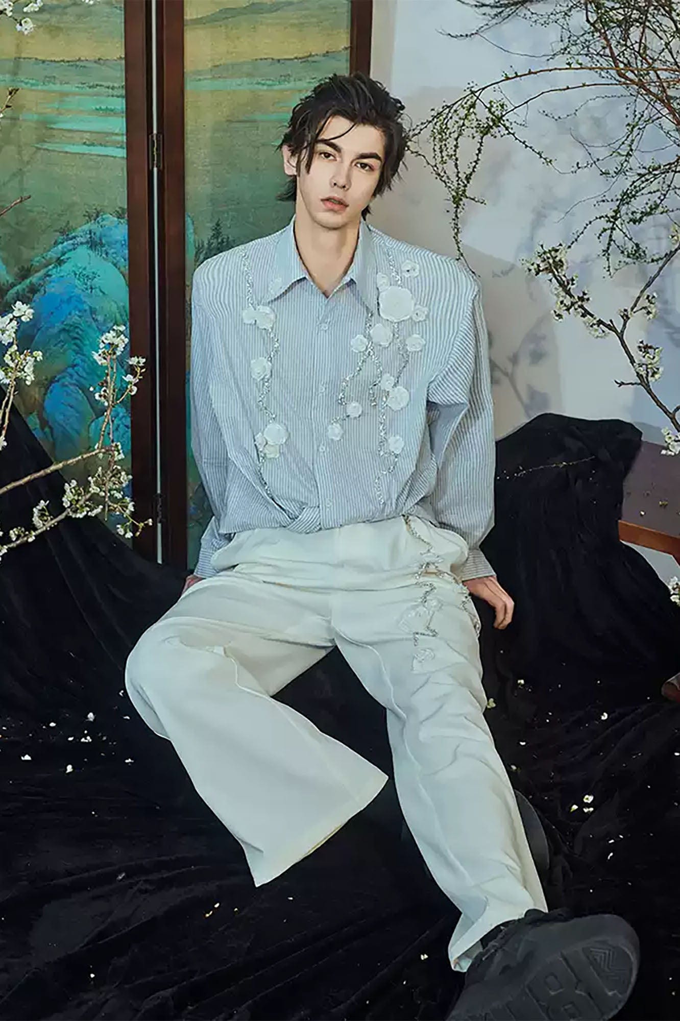 JIECHI Vine Rose Embroidered Striped Shirt