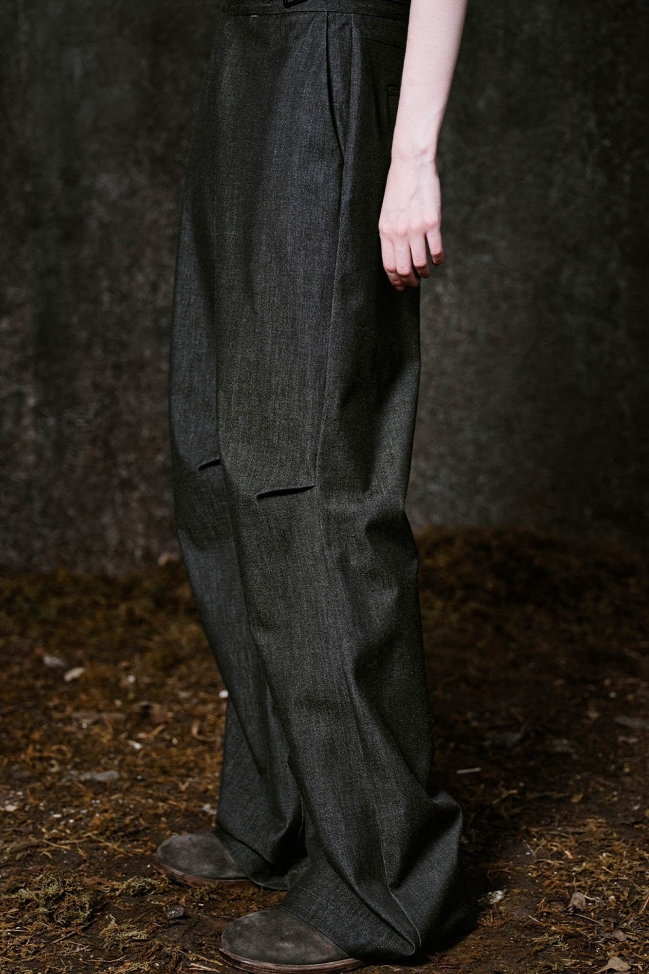 ILNya Nieternite Nifutur Mohair-Blended Crinkled Flared Trousers
