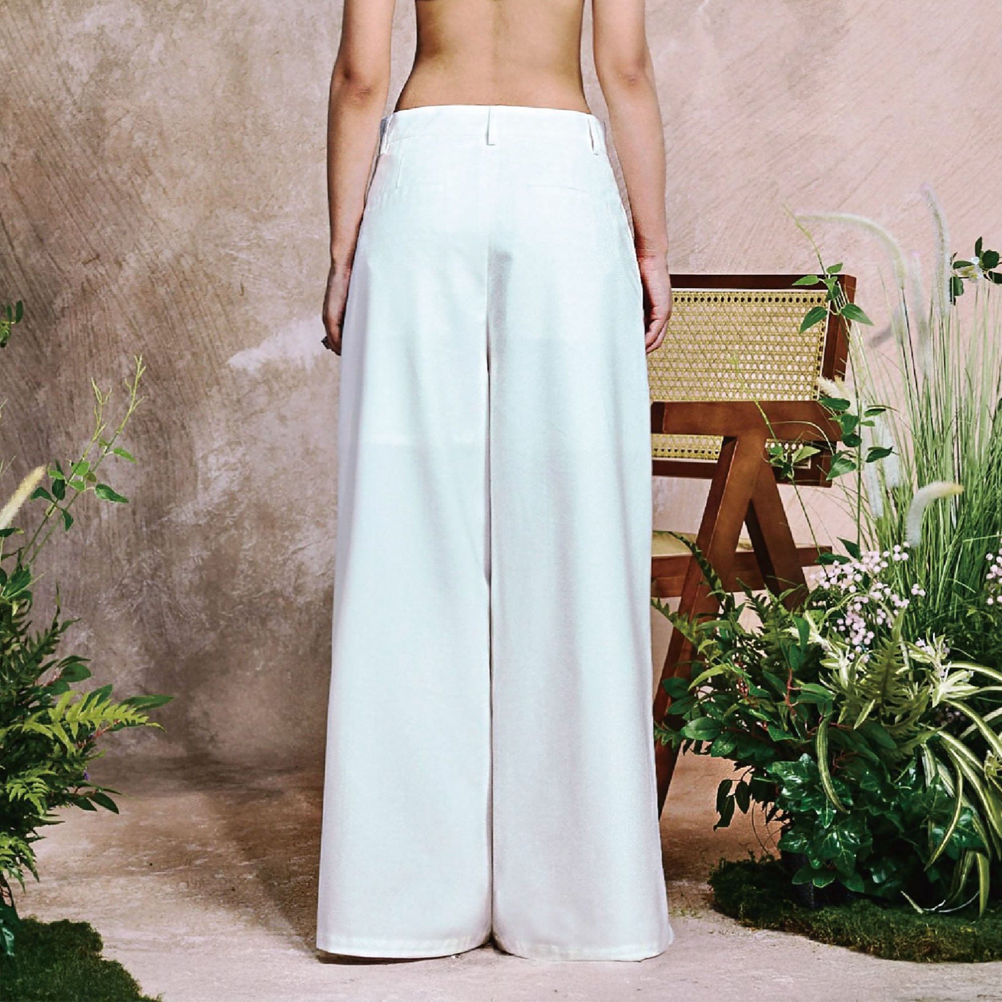 OIPWORD Middle-Pleated Oversized Trousers