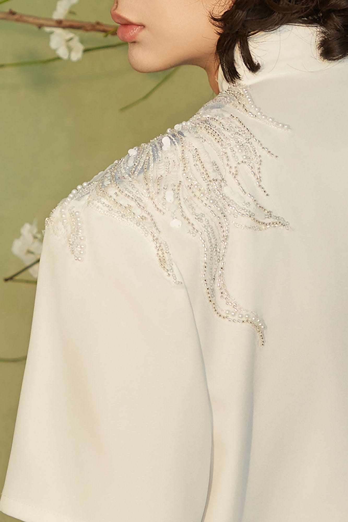 JIECHI Seascape Koi Embroidered Asymmetrical Half Shirt