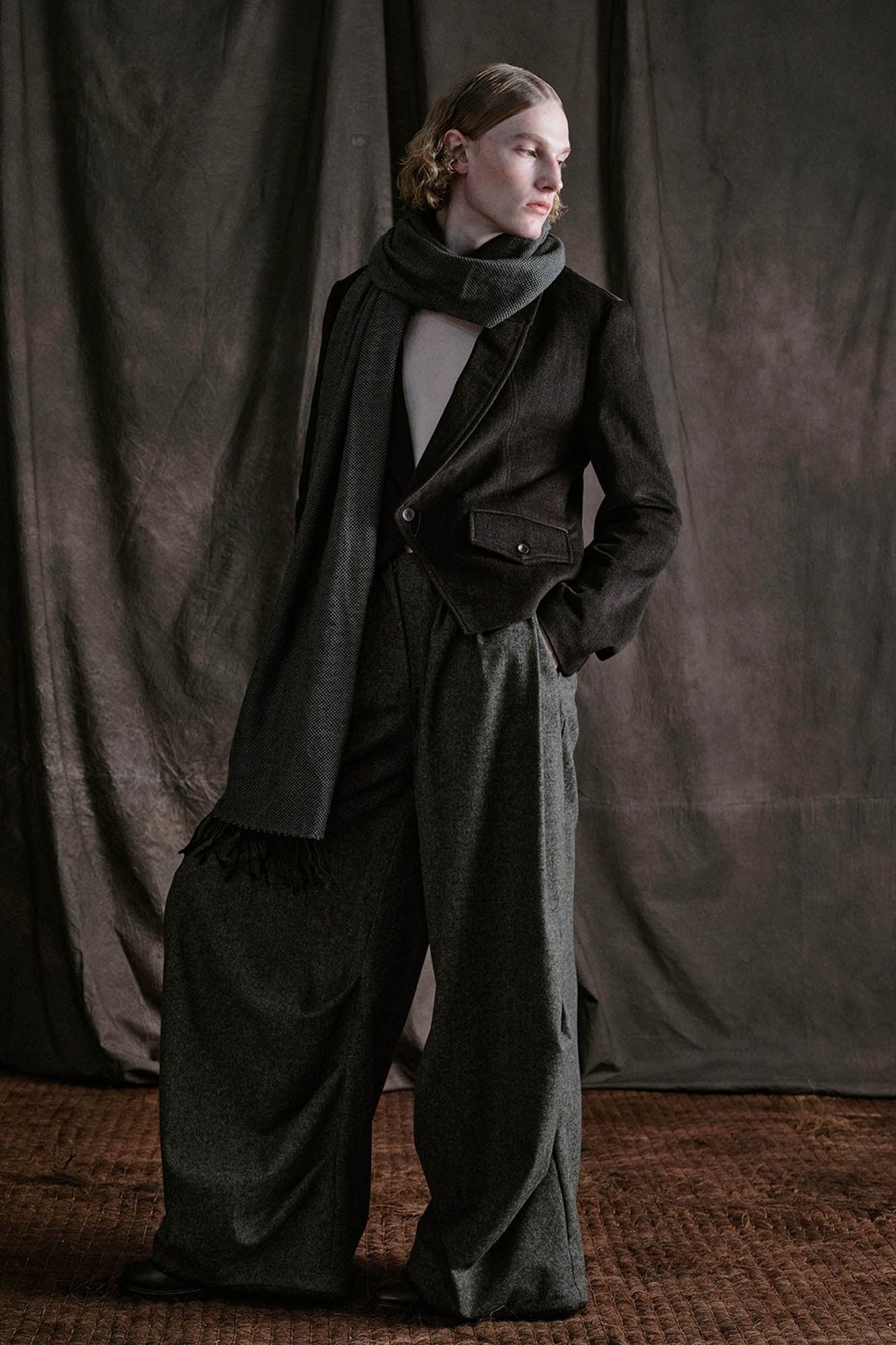 ILNya Nieternite Nifutur Crinkled Wool-Blend Voluminous Trousers