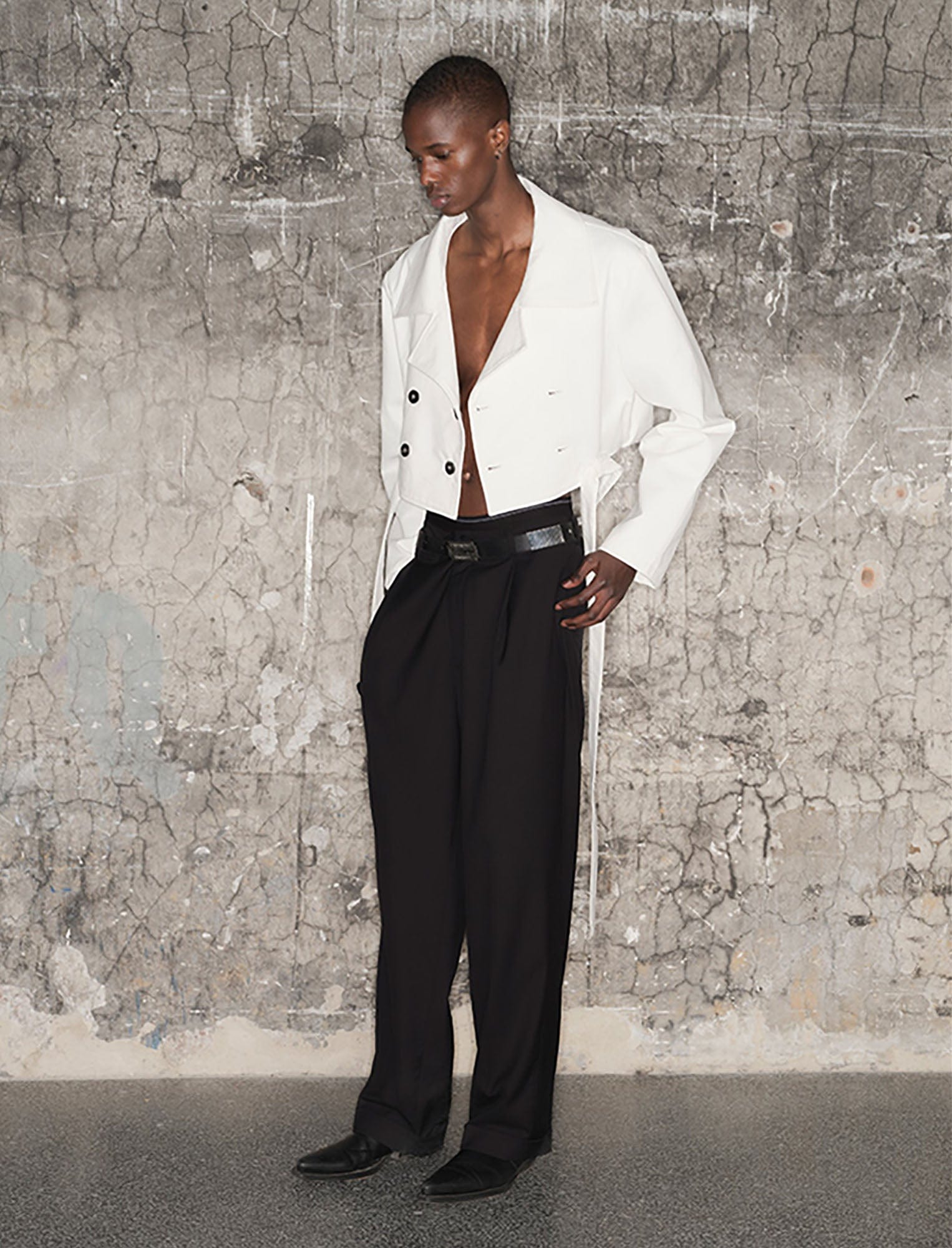 TRIANGLE PROJECT Cropped Asymmetrical Double-Breasted Cropped Jacket