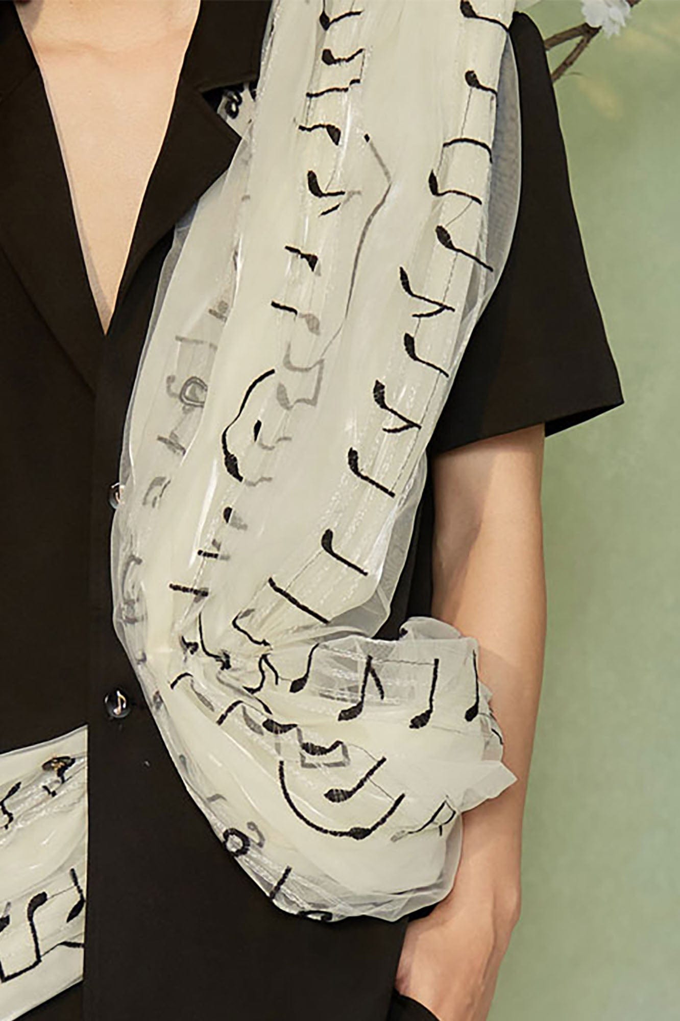 JIECHI Musical Score Layered Tulle Drape Half Shirt
