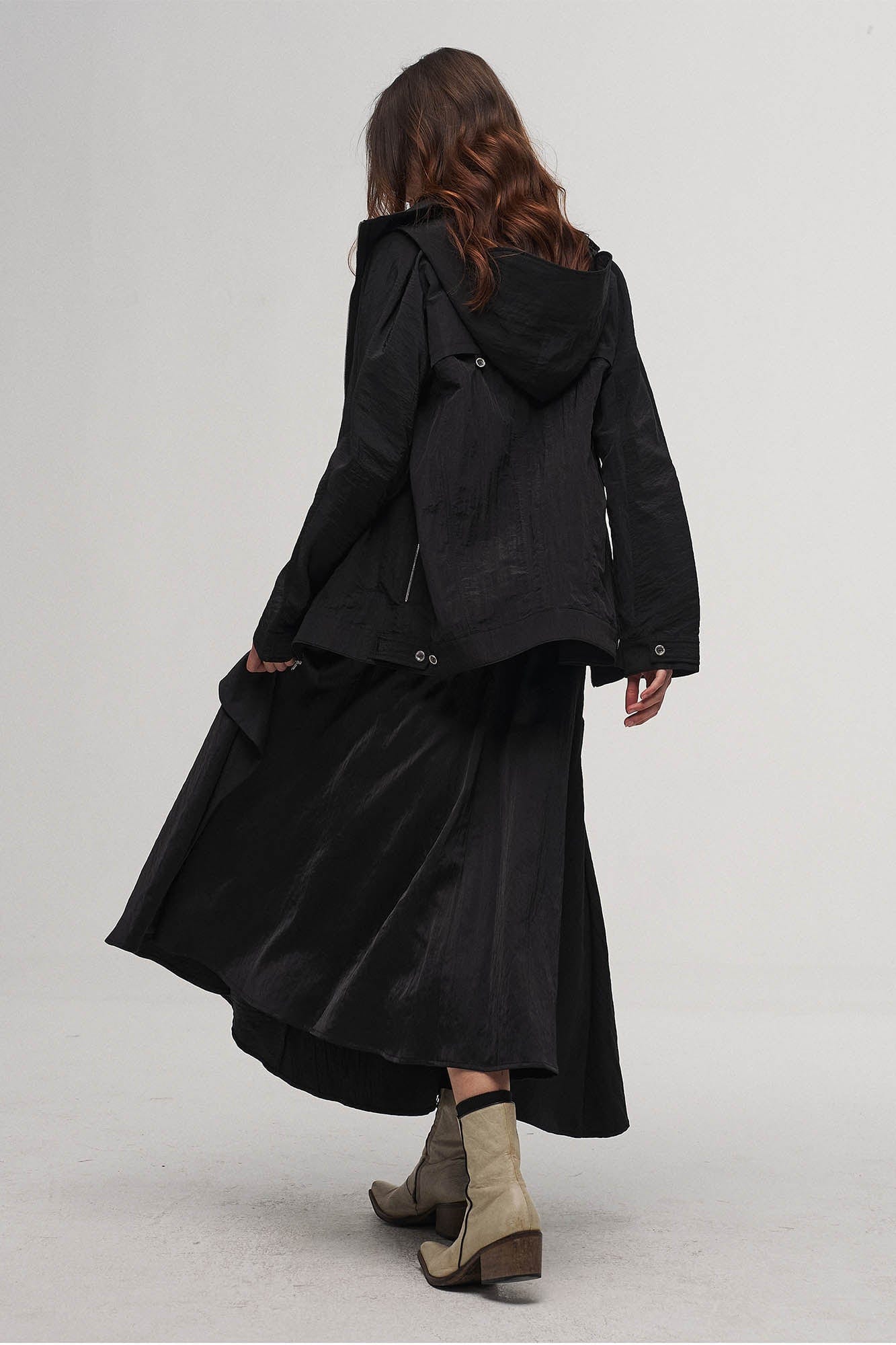 ILNya Nieternite Nifutur Crinkled Hooded Dual-Zipper Jacket
