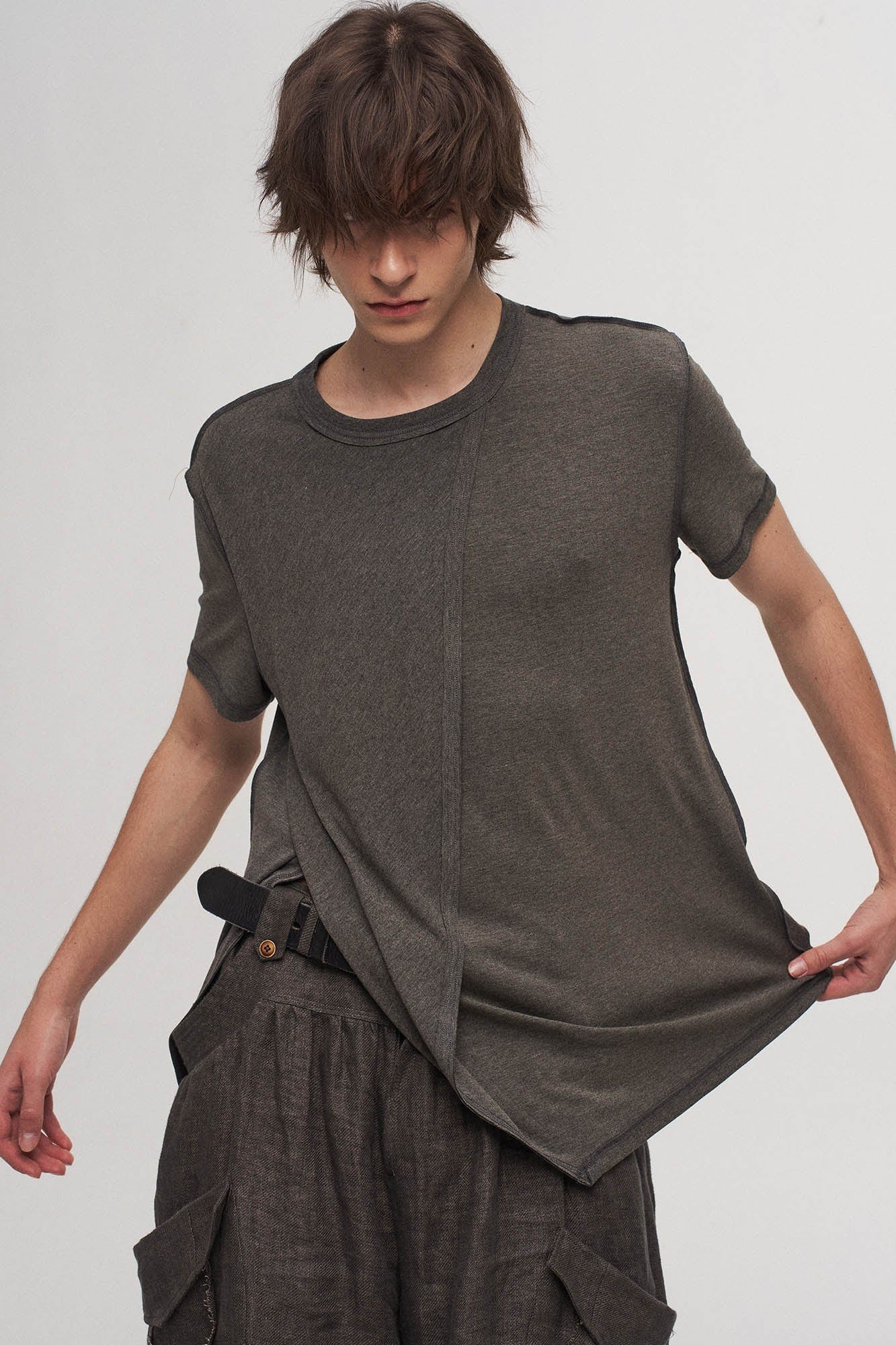 ILNya Nieternite Nifutur Asymmetrical Layered Spliced T-Shirt