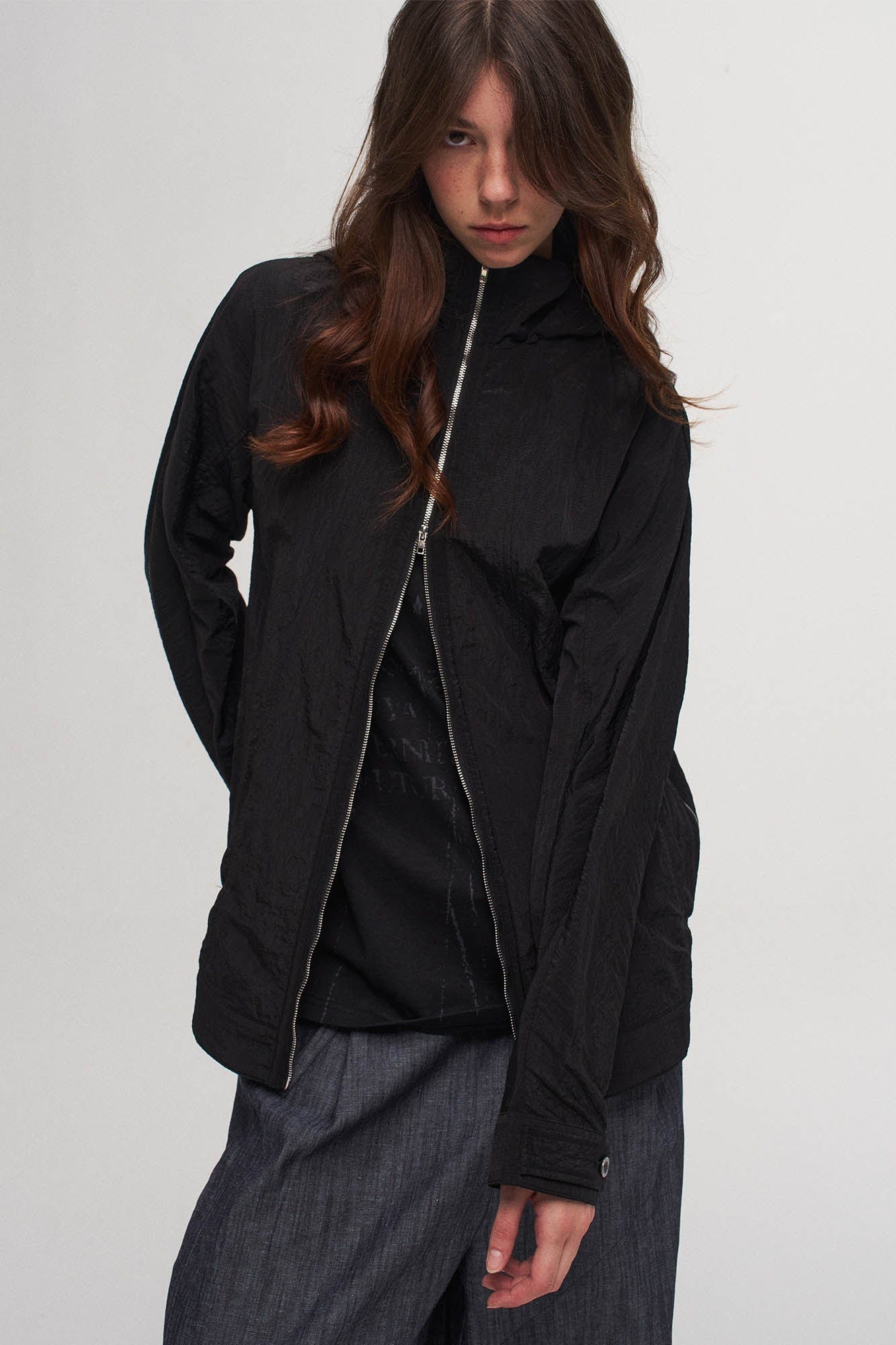 ILNya Nieternite Nifutur Crinkled Hooded Dual-Zipper Jacket