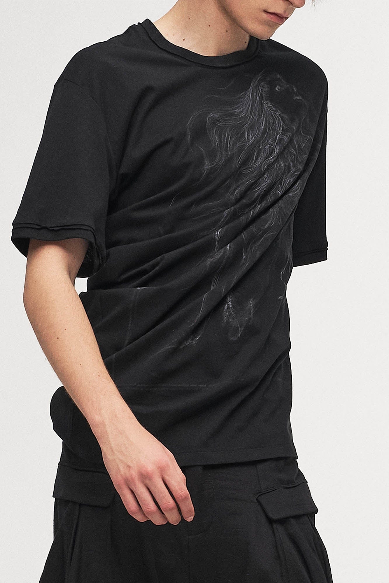 ILNya Nieternite Nifutur Siren Raw-Edge T-Shirt