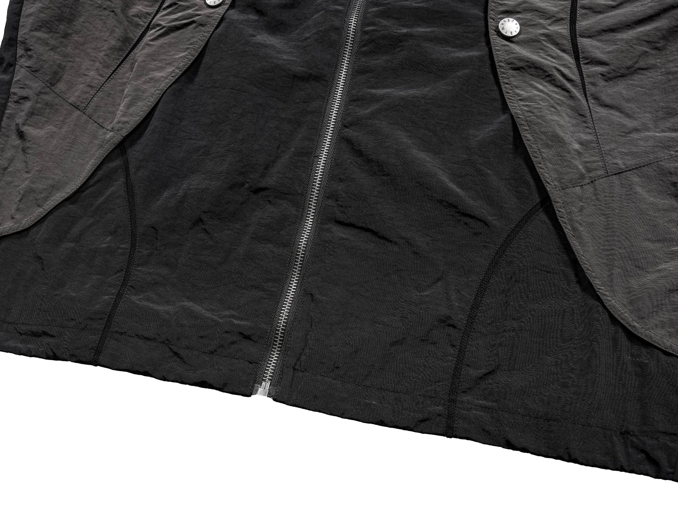 UNDERWATER Wasteland Deconstructed Windbreaker