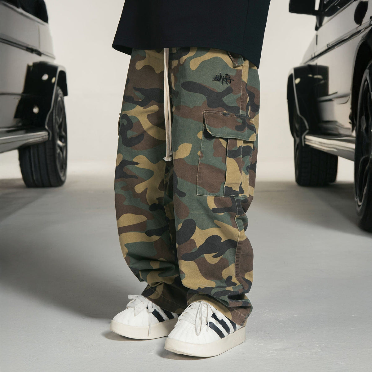 MAKEMORE Camo Drawstring Cargo Sweatpants