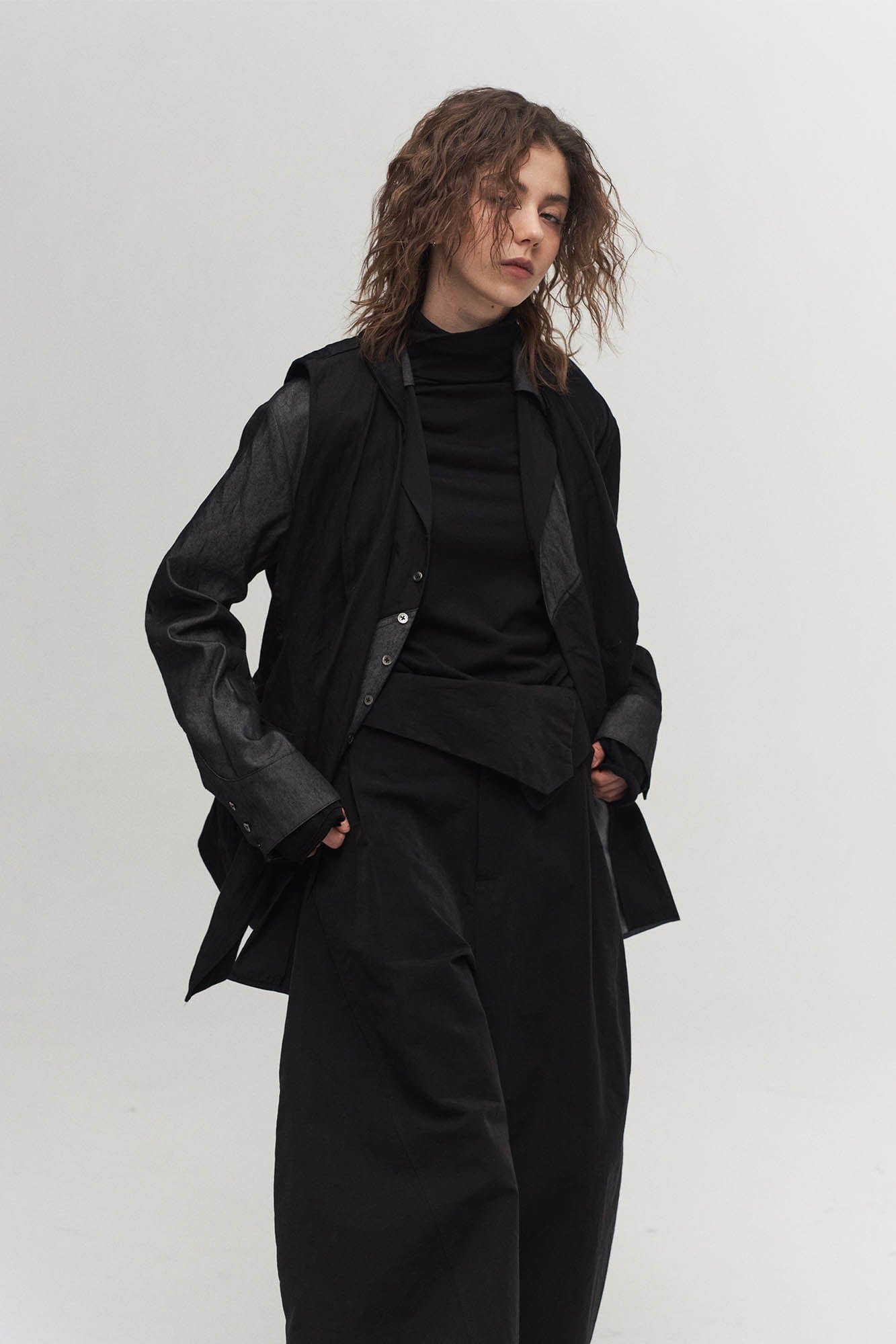 ILNya Nieternite Nifutur Asymmetrical Shawl Collar Belted Crinkled Vest