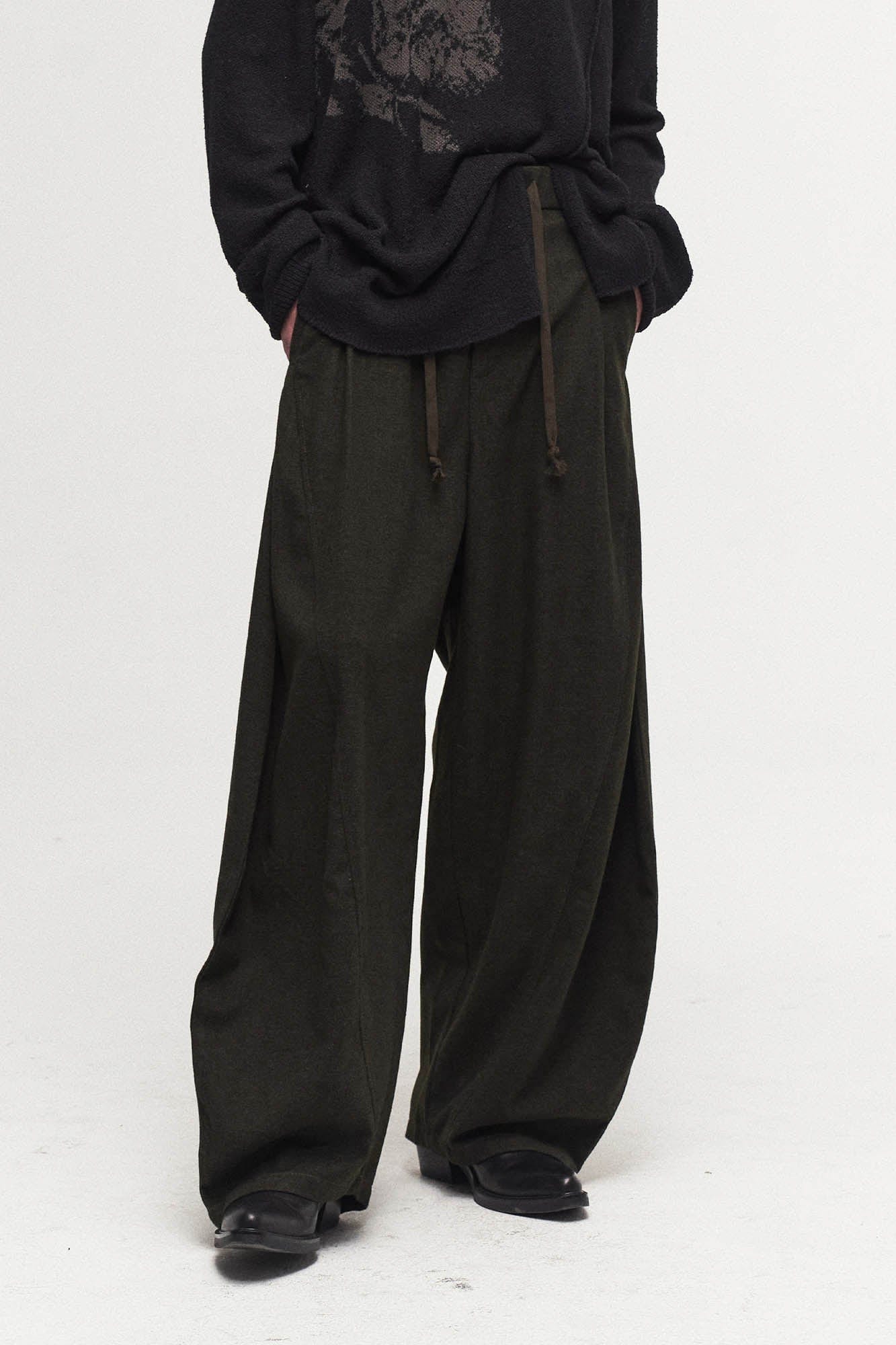 ILNya Nieternite Nifutur Slanted Spliced Drawstring Wide-Leg Pants