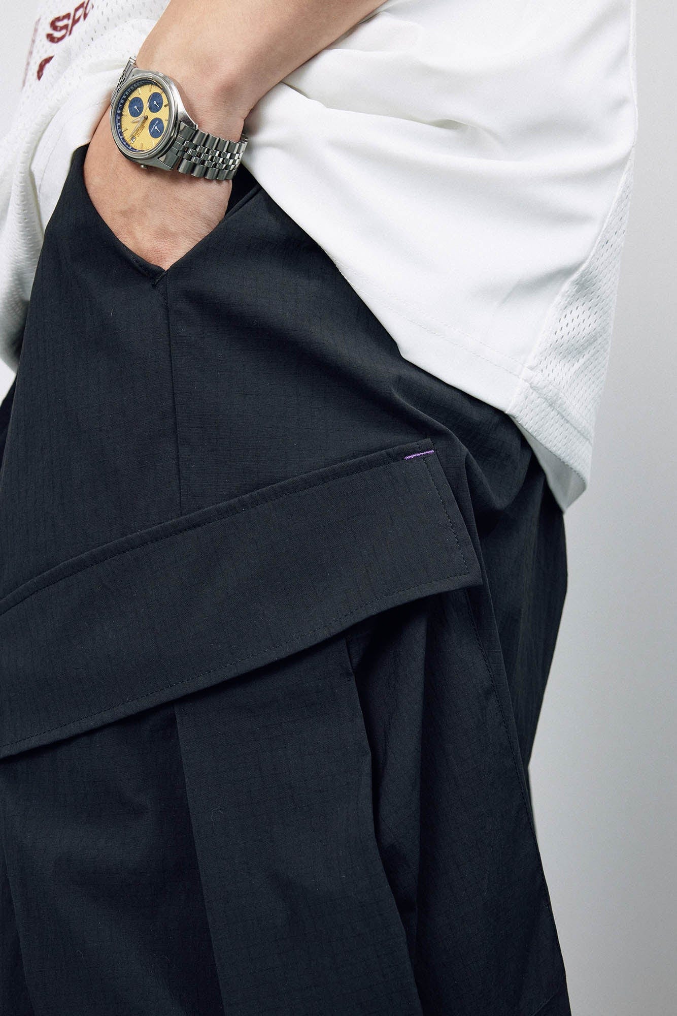 BANANA CLUB Crinkled Multi-Pocket Detachable Cargo Pants