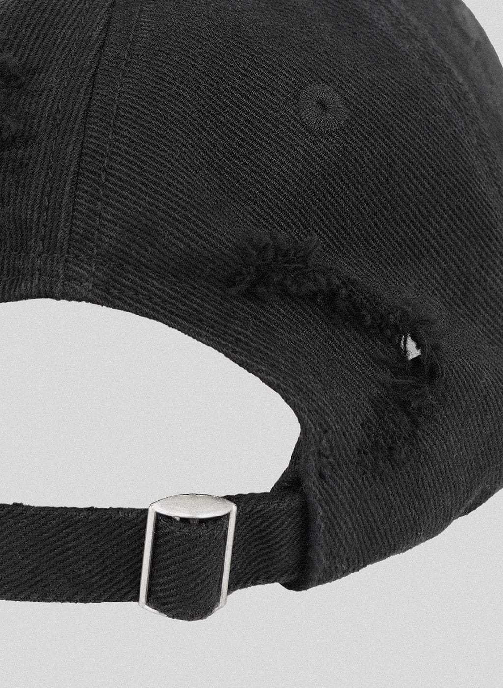 UNDERWATER Ripped Logo Hat